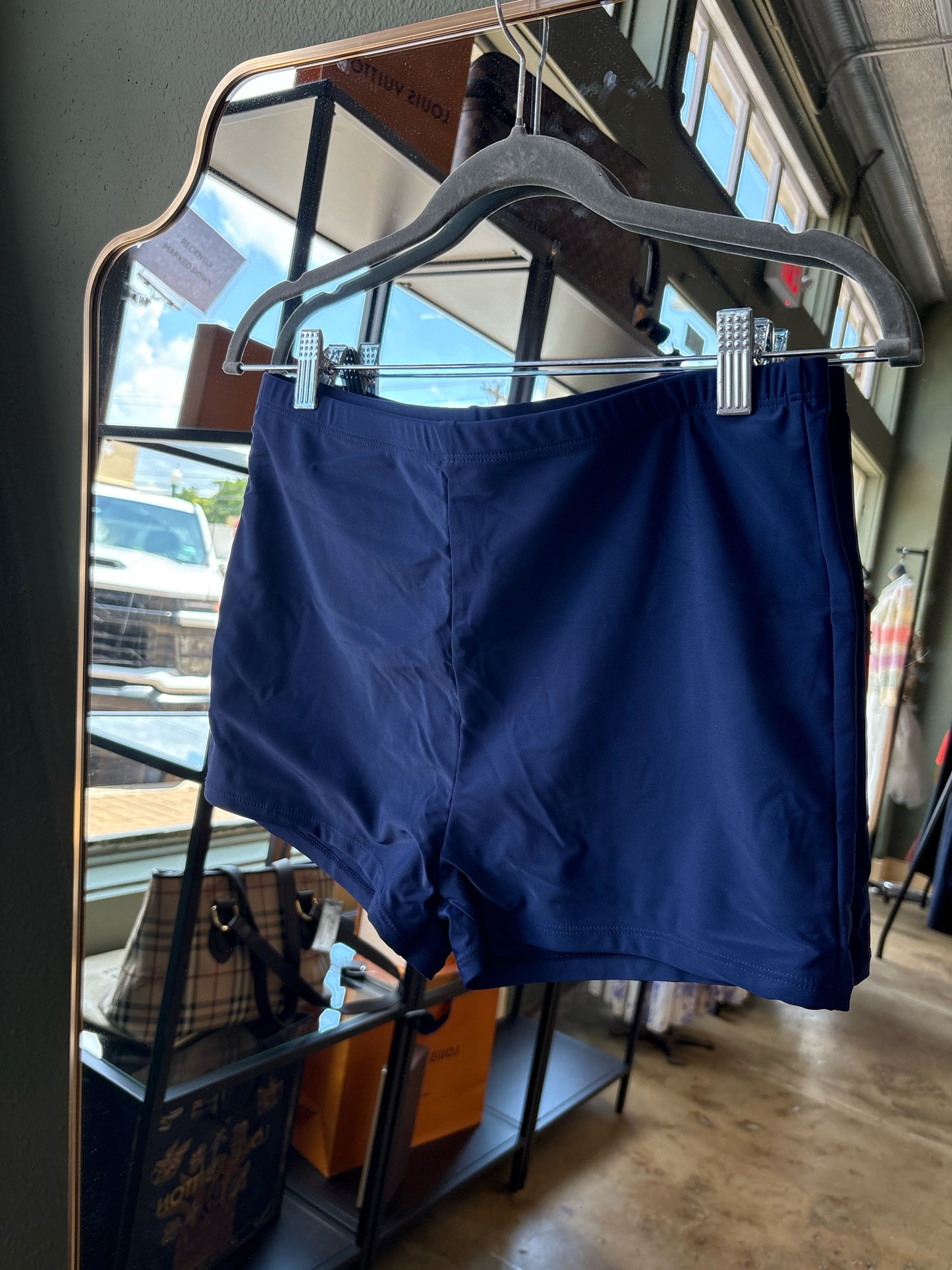 Size L Navy Swimwear