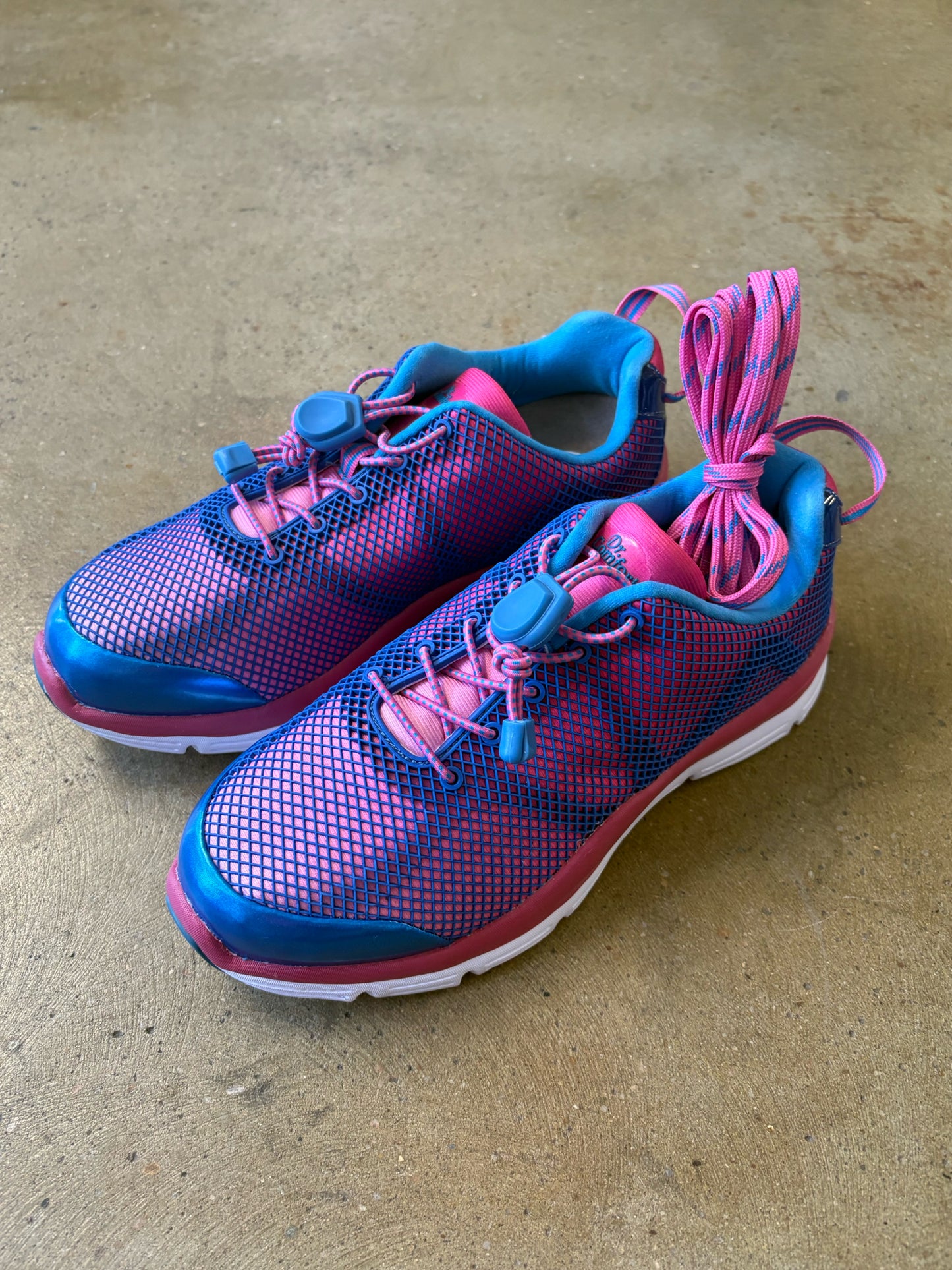 Dr. Comfort Shoe Size 7 Sneakers
