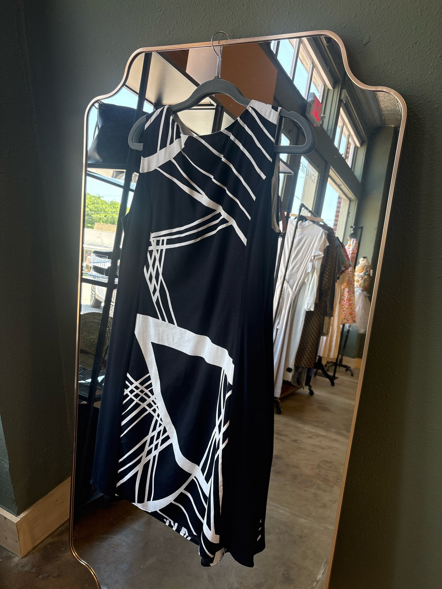 Frank Lyman Size 14 B&W Abstract Dress