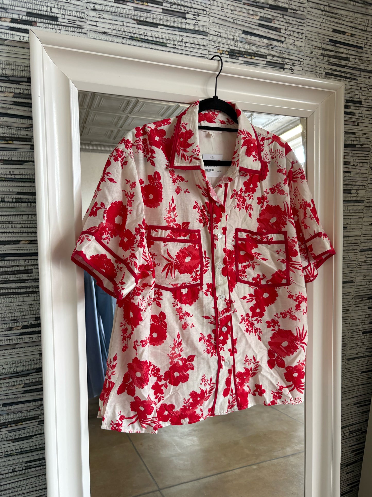 entro Size L Red/White Top