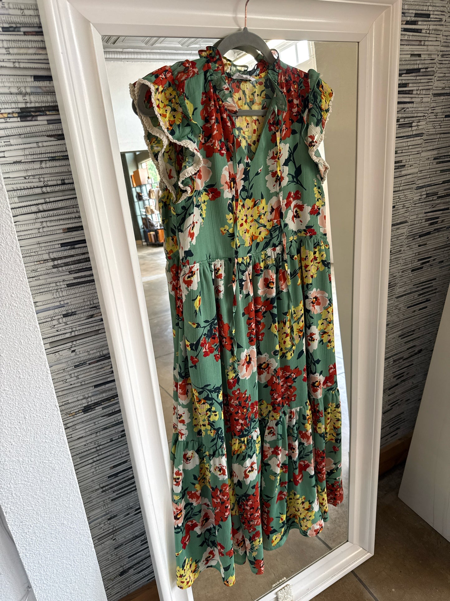 THML Size XS Green Floral Dress