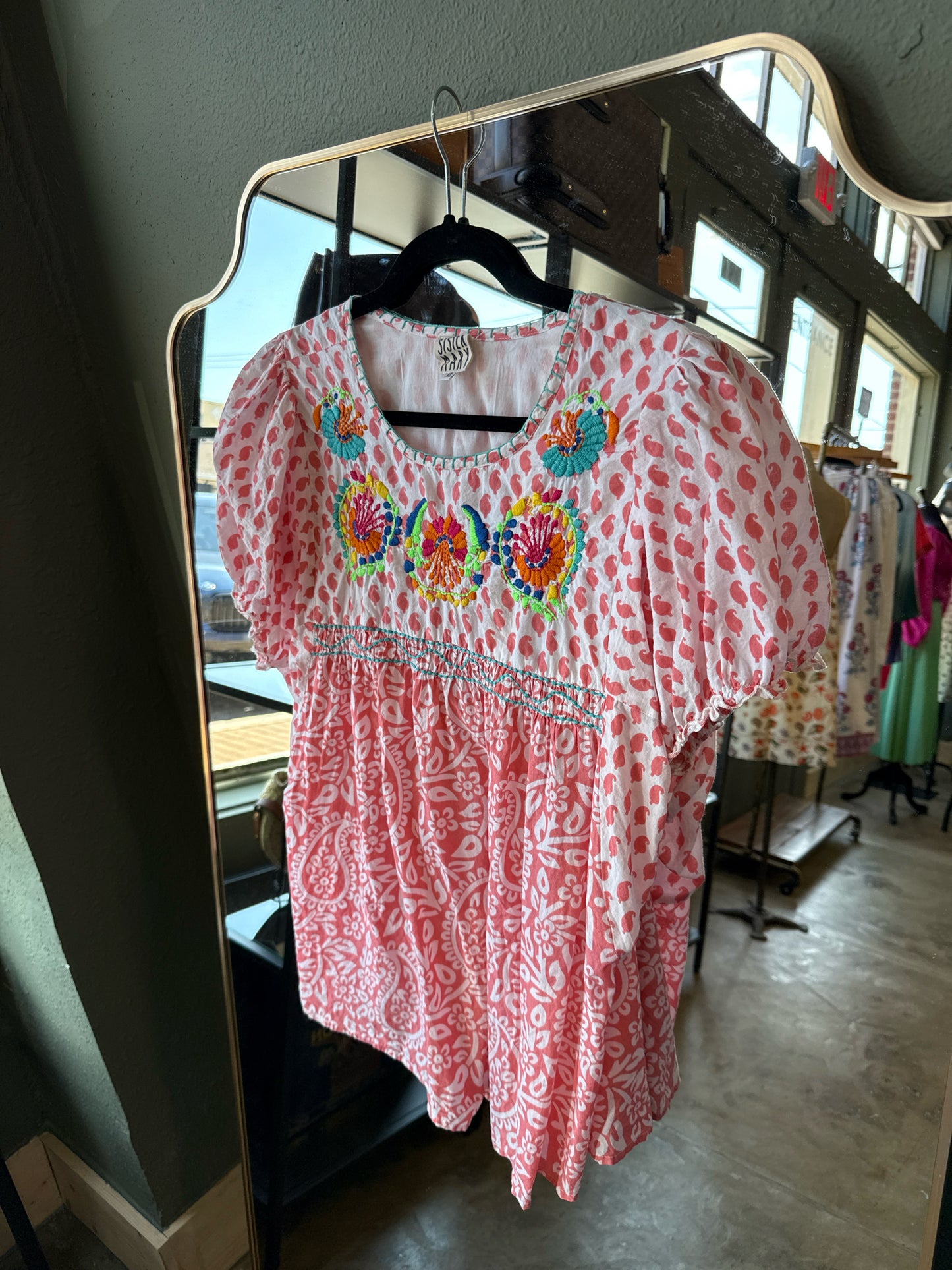 Sister Mary Size XL Pink/multi Top