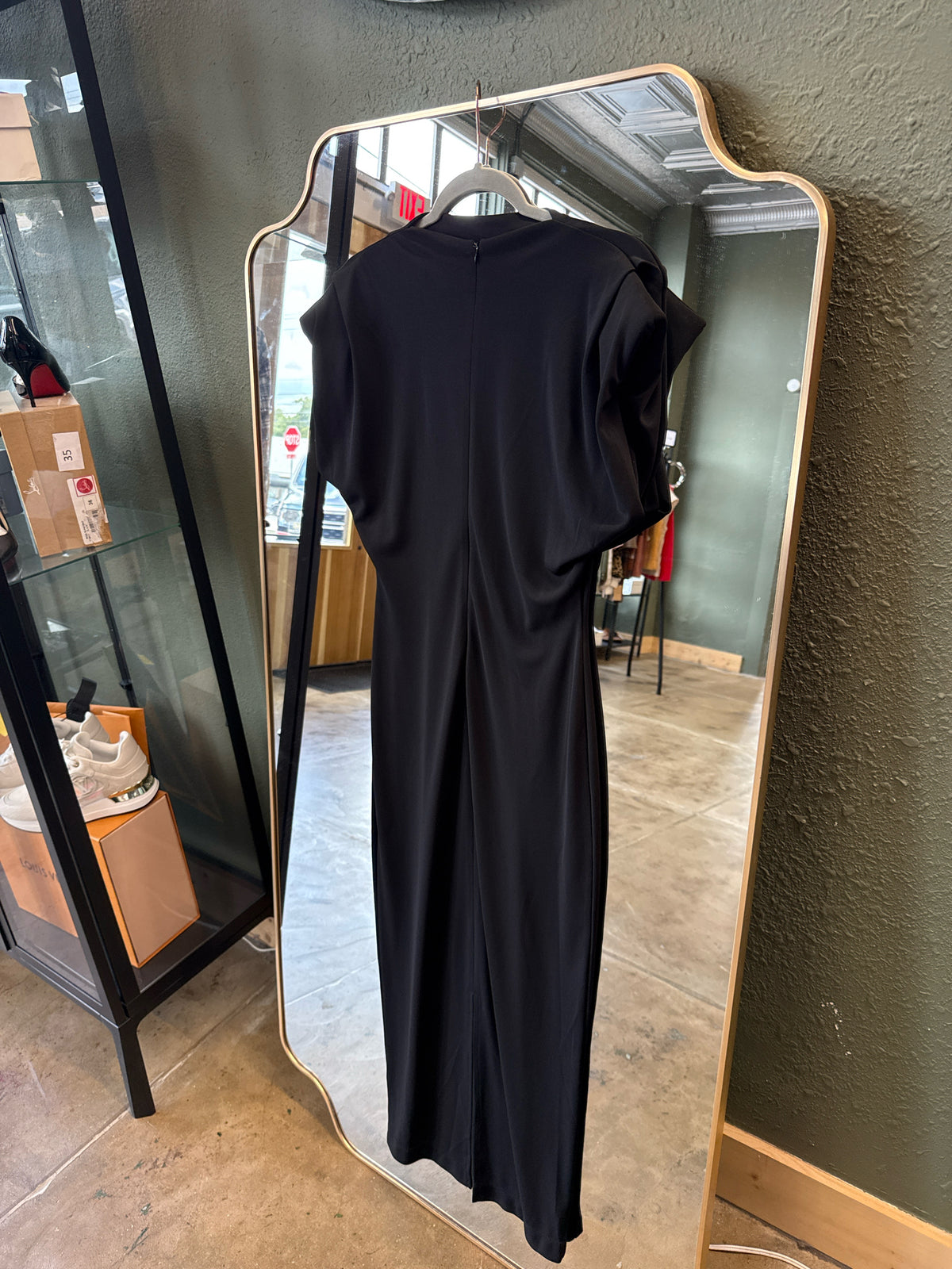 ANTONIO MELANI Size 6 Black Dress