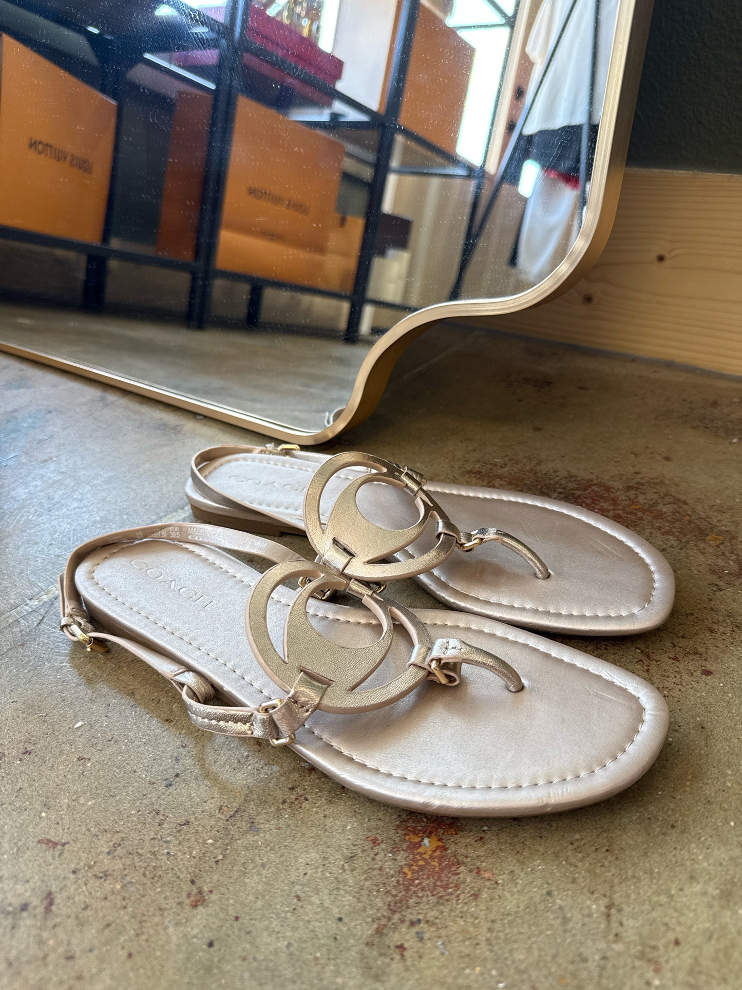 COACH Shoe Size 9 Sandals