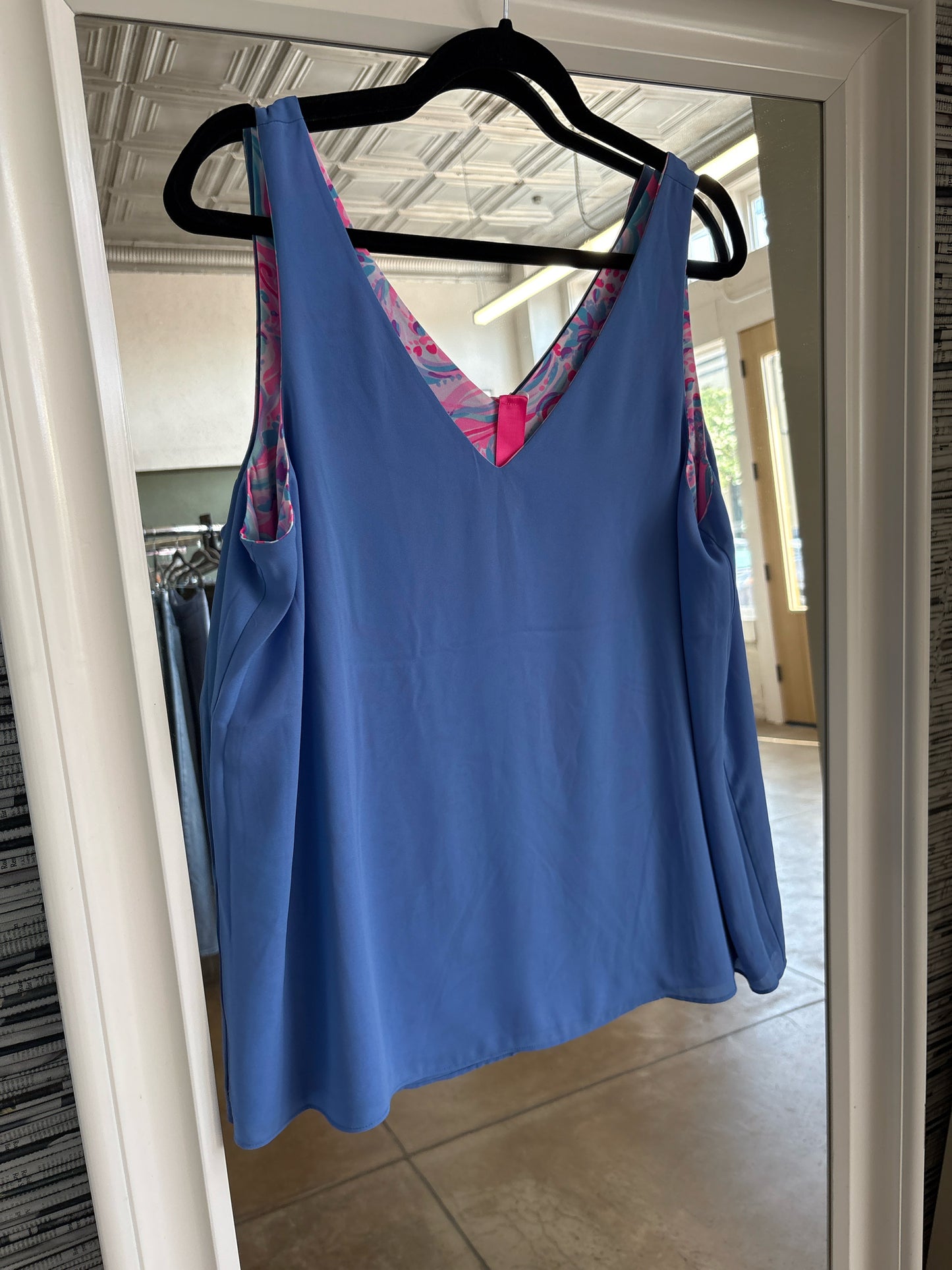 Lilly Pulitzer Size L multi Top