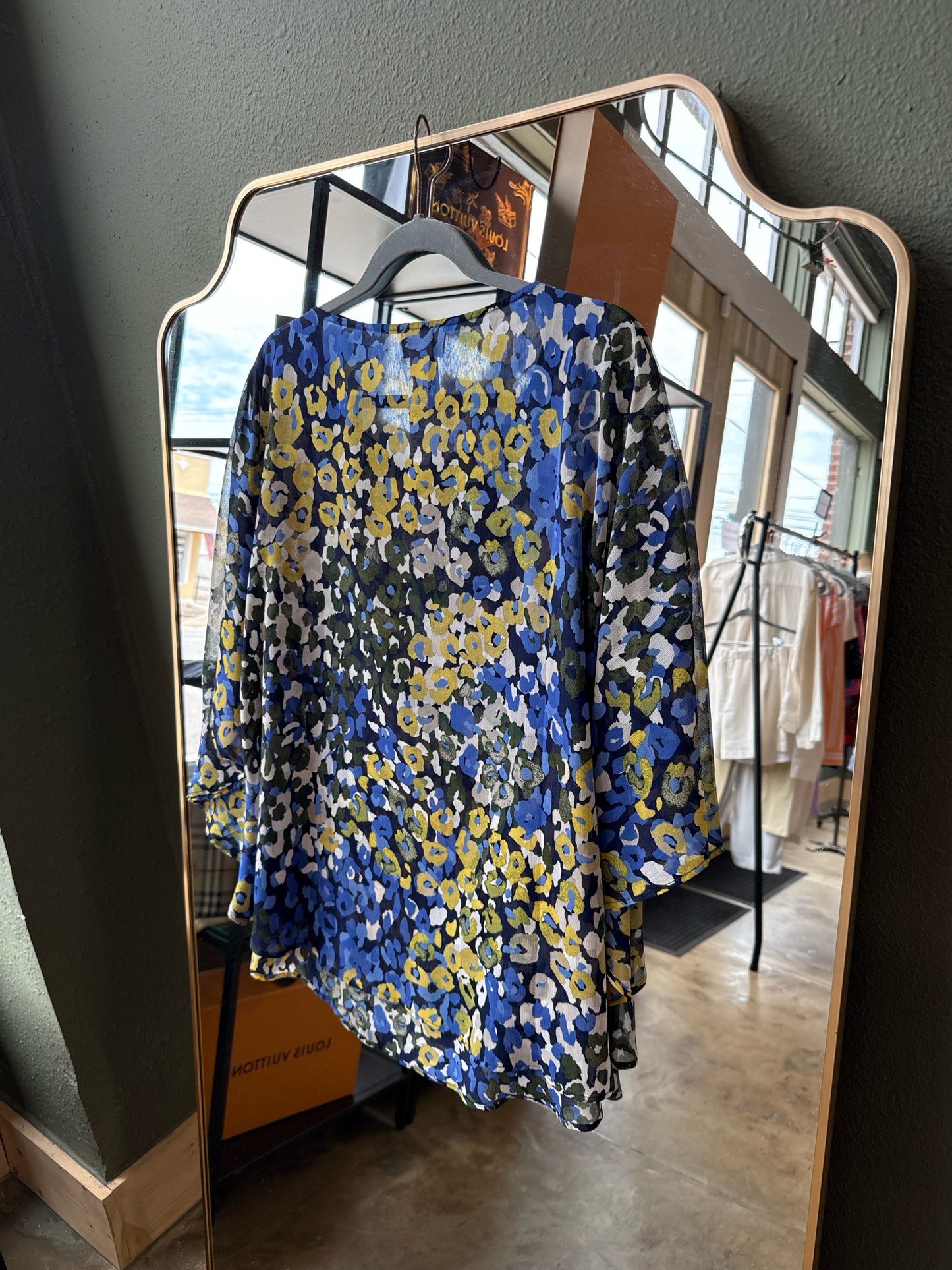 CHICO'S Size S/M Blue/Yellow Top
