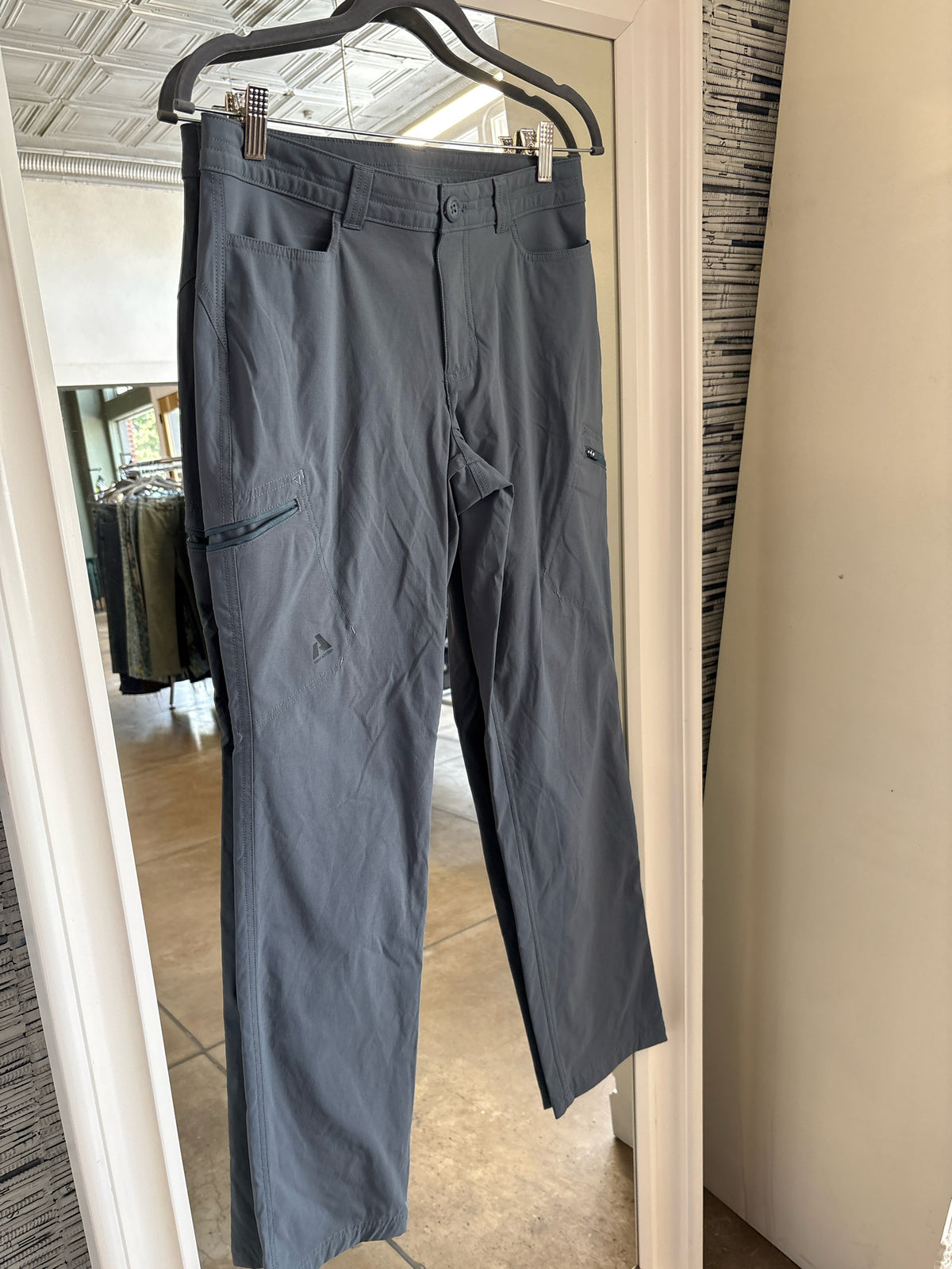 Eddie Bauer Size 4 blue gray Pants
