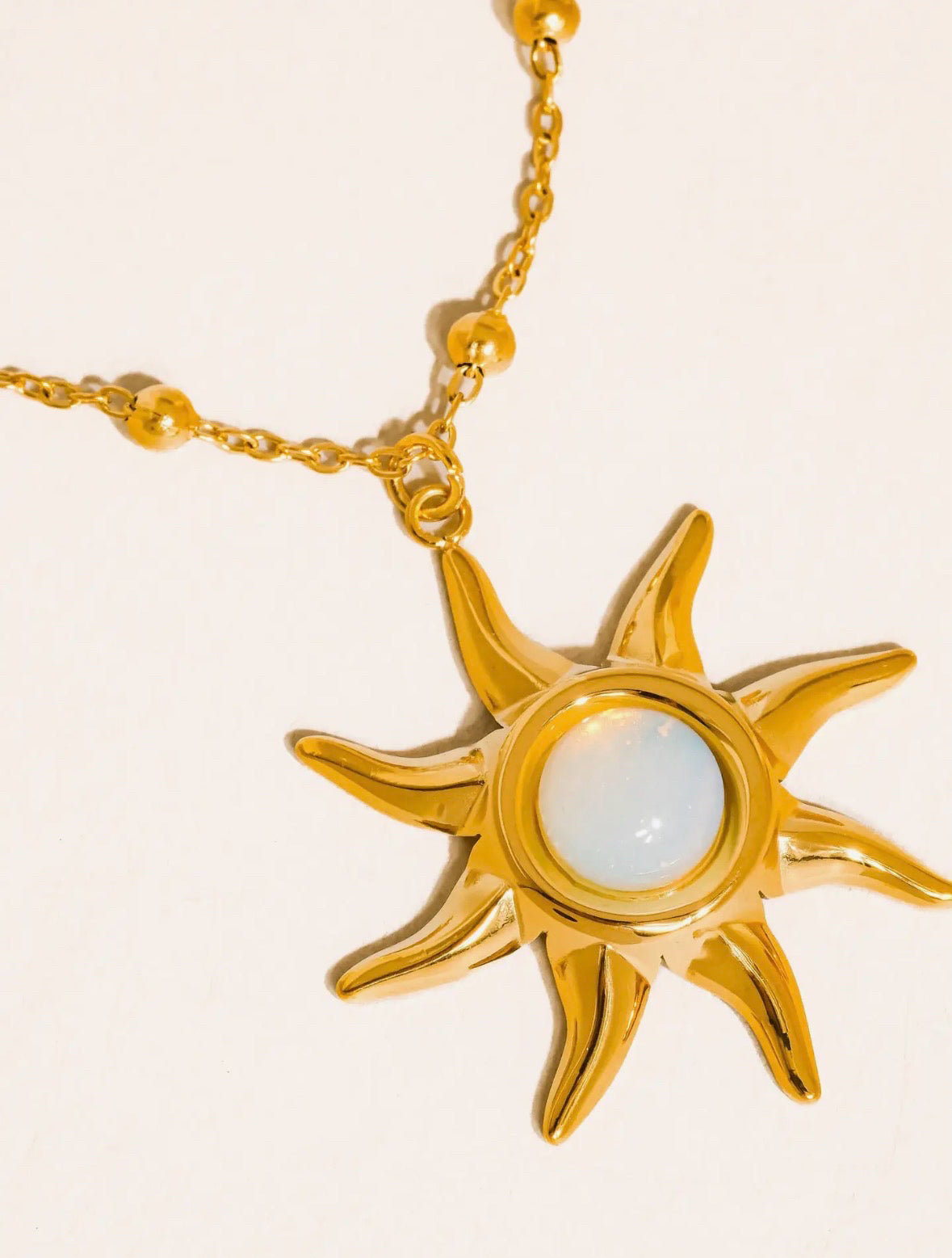 Flanerie Necklace