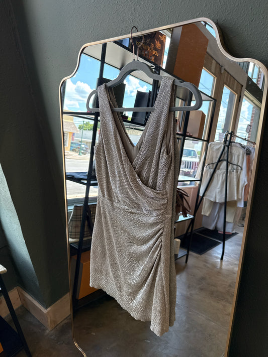 Lauren Ralph Lauren Size 6 Gold Dress