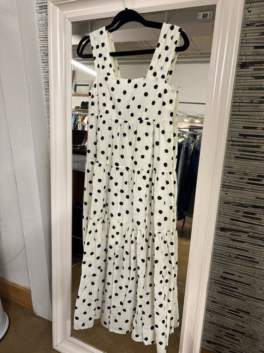 entro Size M B&W Polka Dot Dress