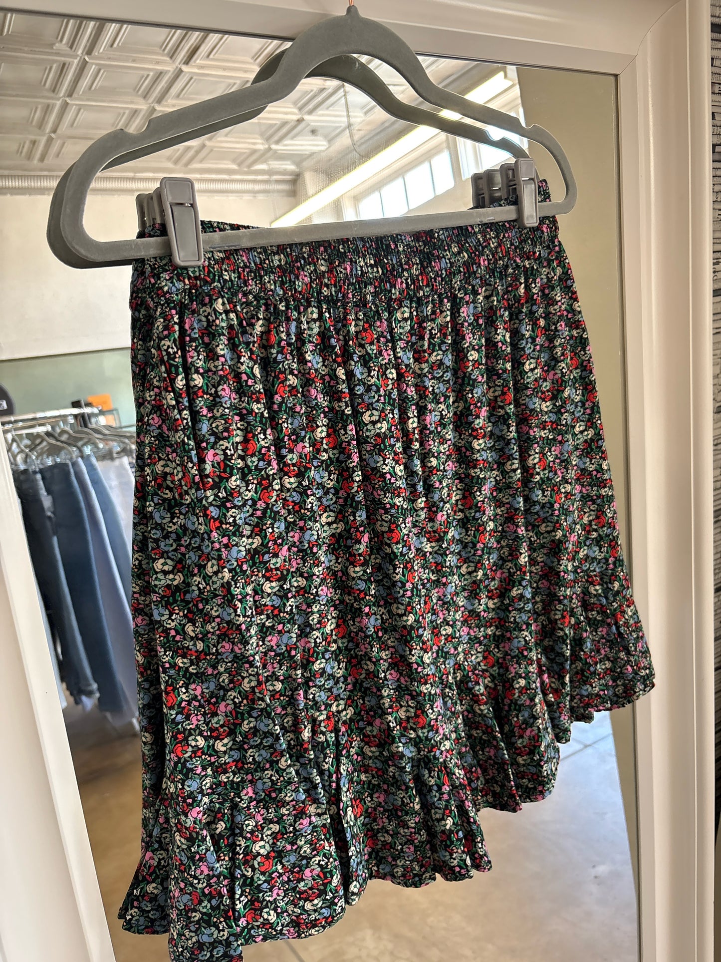 LOFT Size L multi Skirt