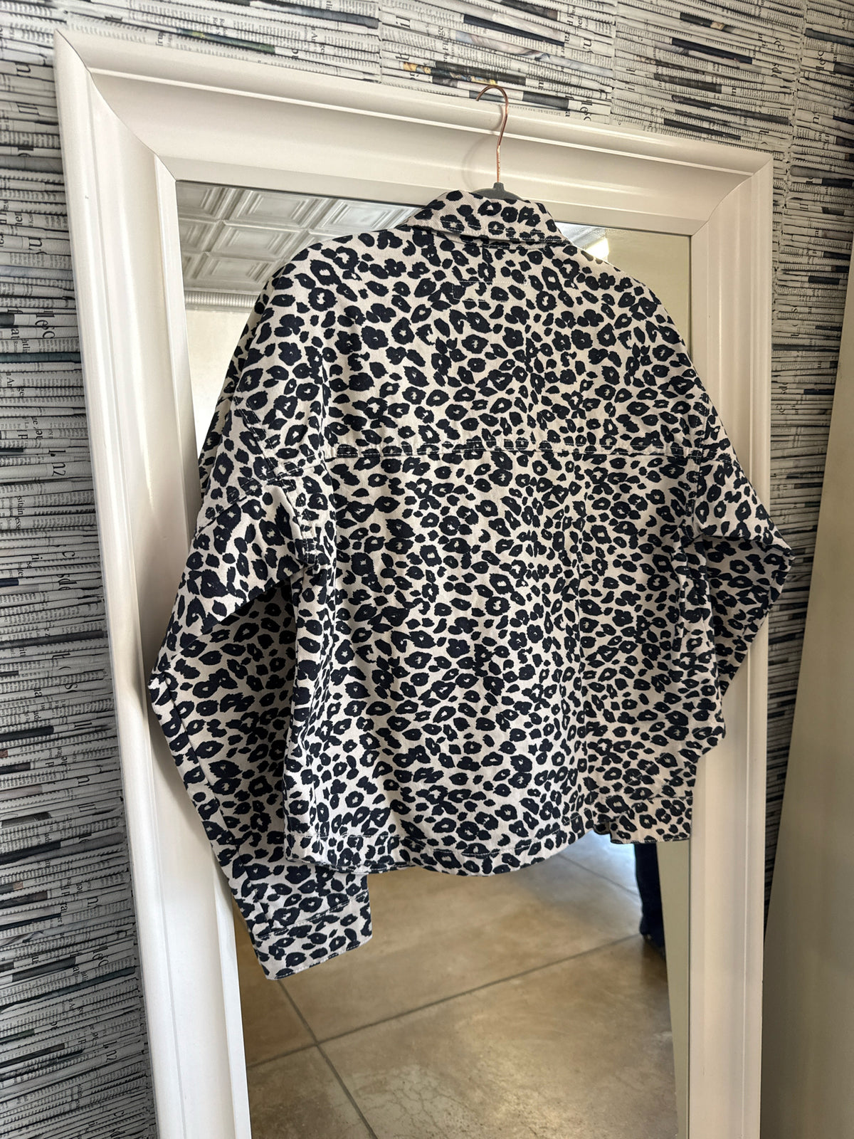 ZARA Size S Black/White Jacket