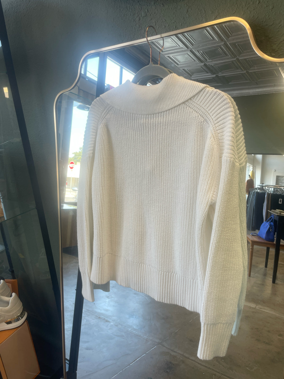 haven Size S White Sweater