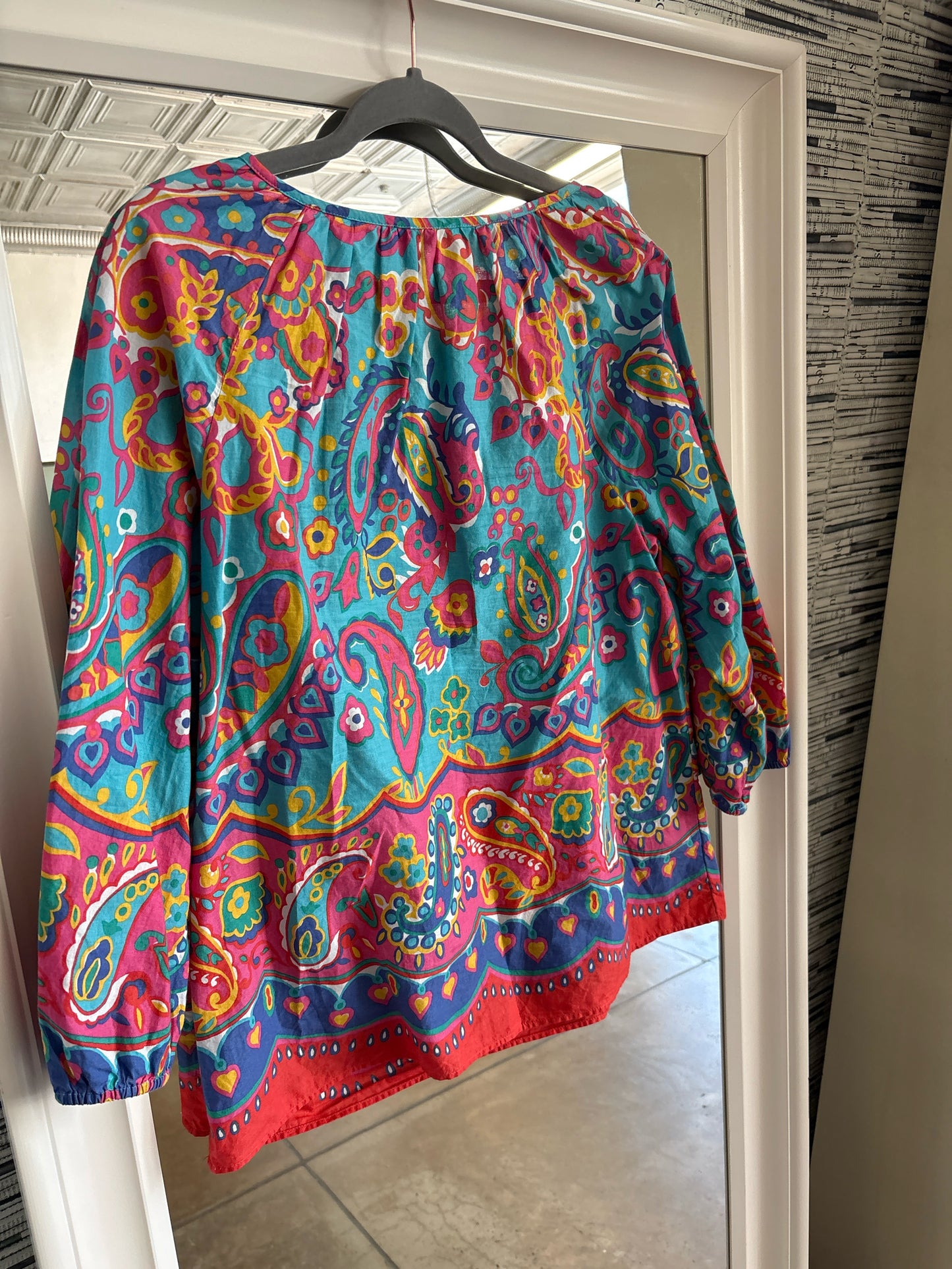TALBOTS Size L multi Top