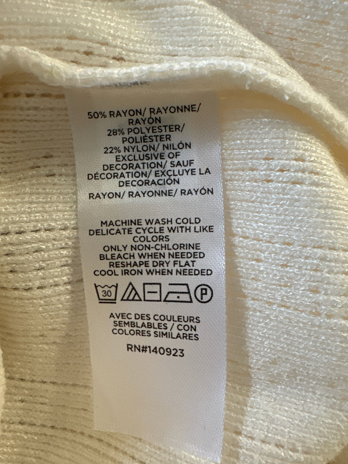 LOFT Size M off white Top