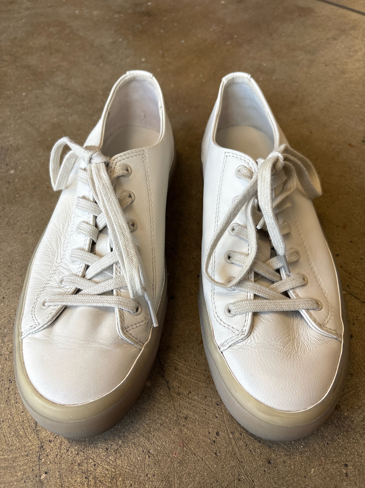 Vince Shoe Size 7 Sneakers