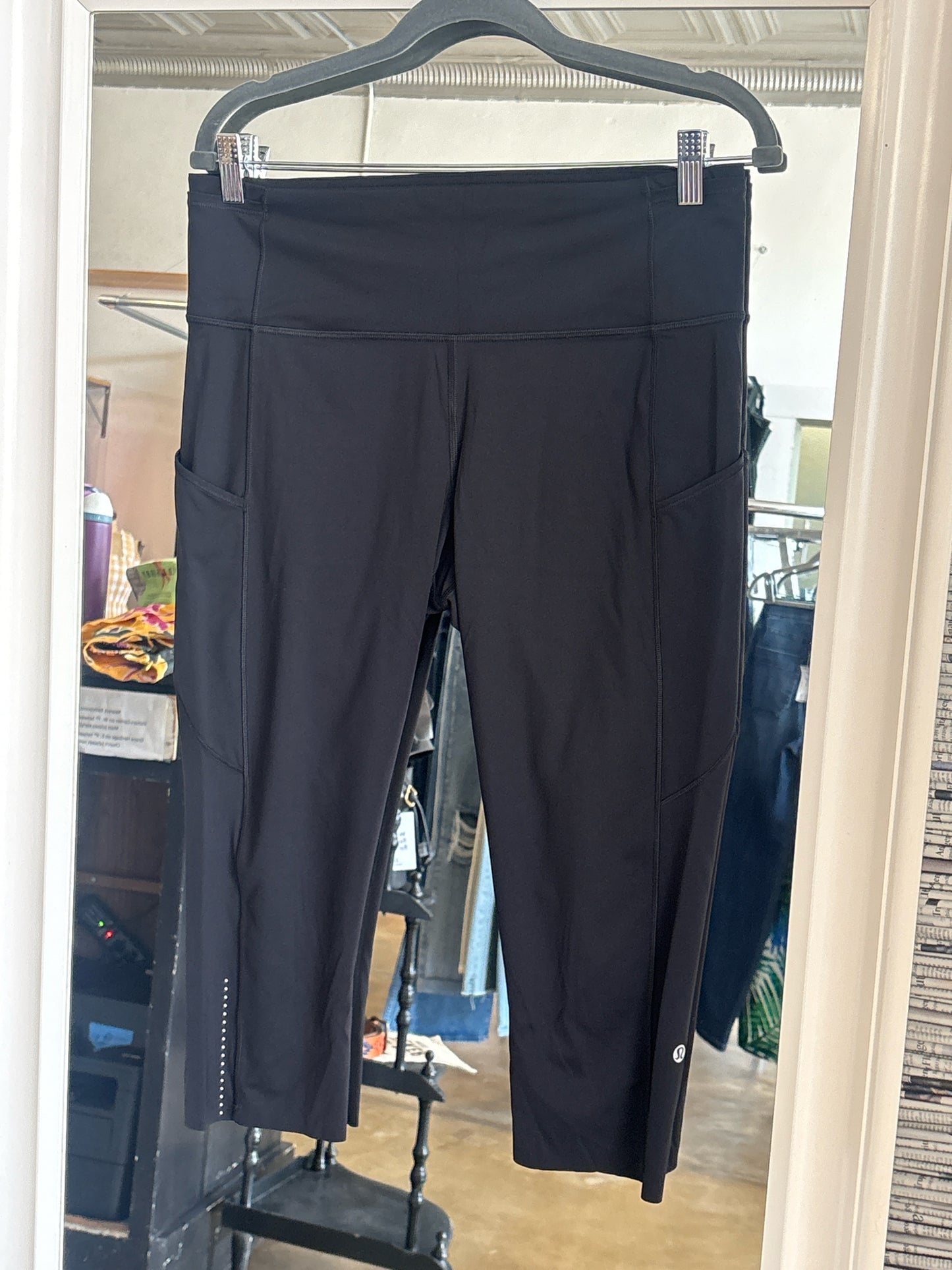 Lululemon Size 12 Black Legging