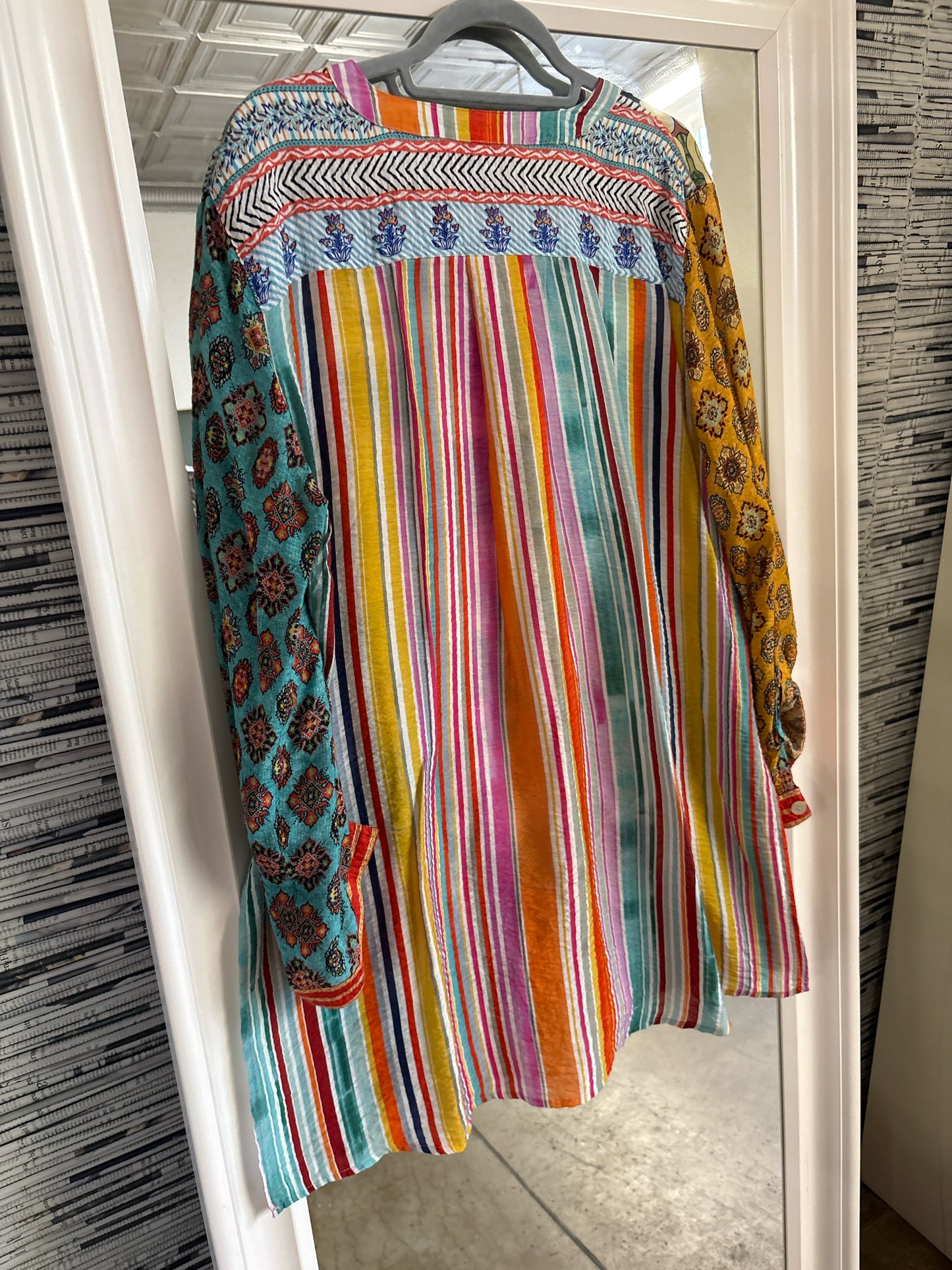 John Mark Size XL multi Tunic
