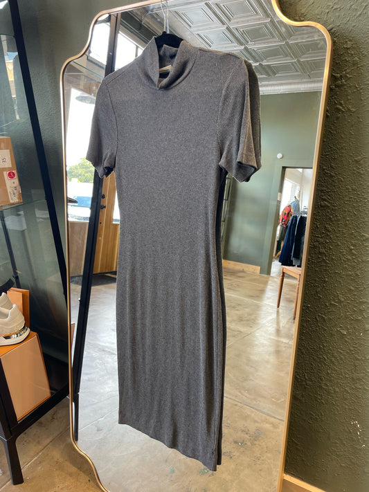 L'AGENCE Size M Gray Dress