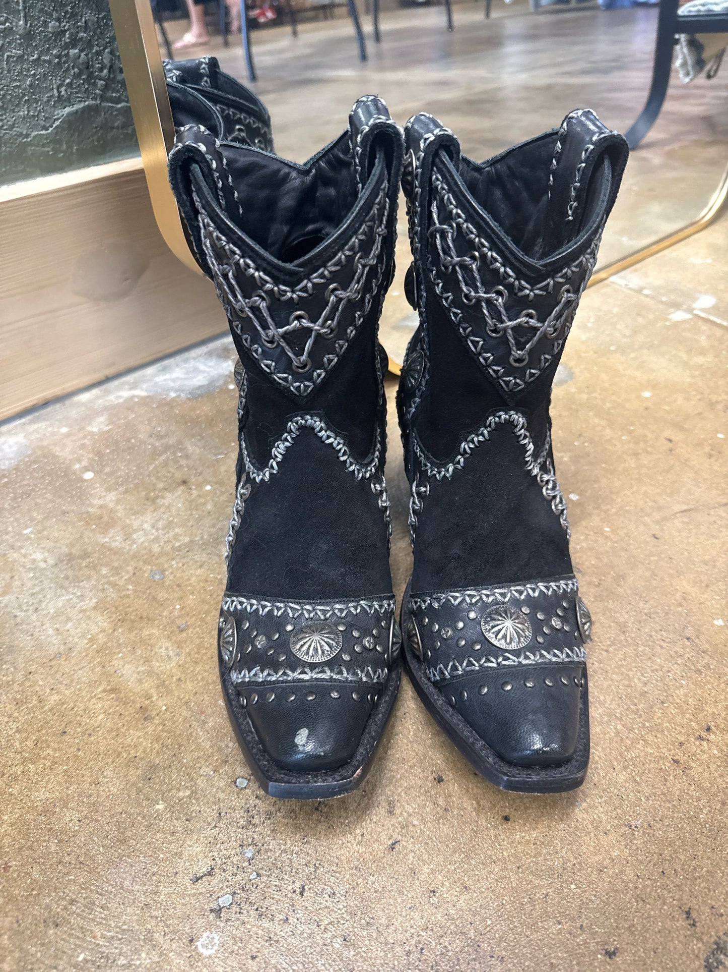 Lane Shoe Size 5 Black Boots