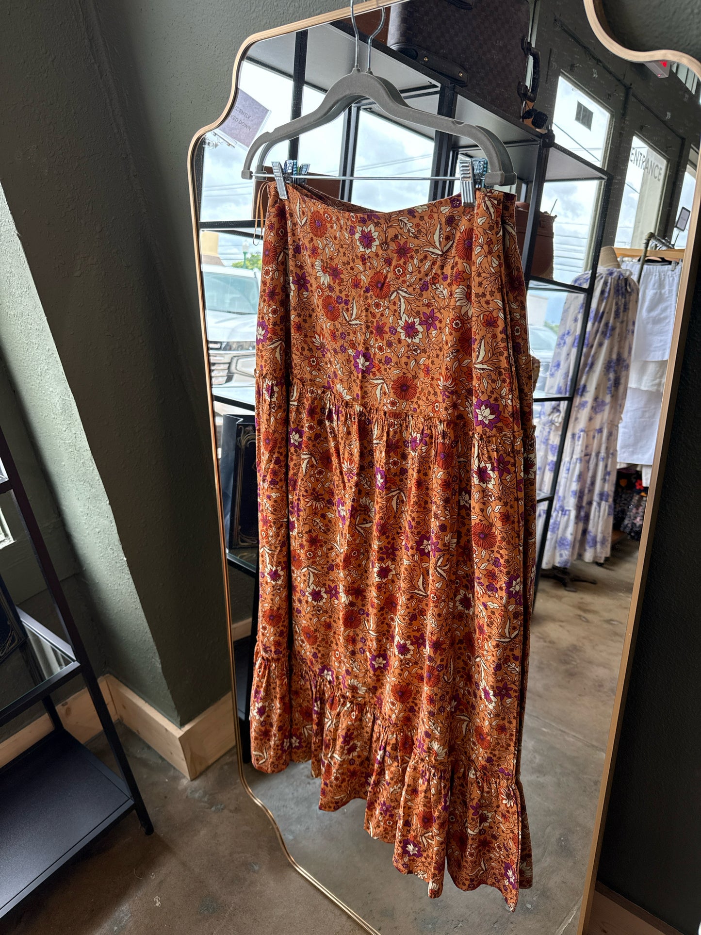 Luna Moon Size M Orange Skirt