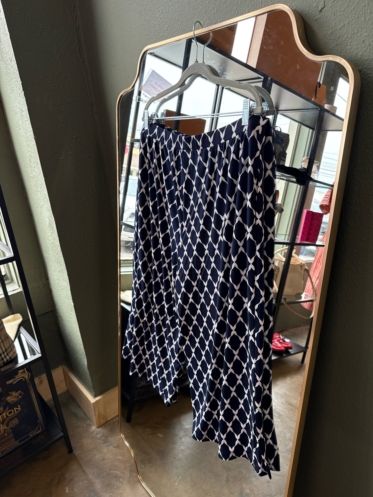 Susan Graver Size 1X Navy/White Pants