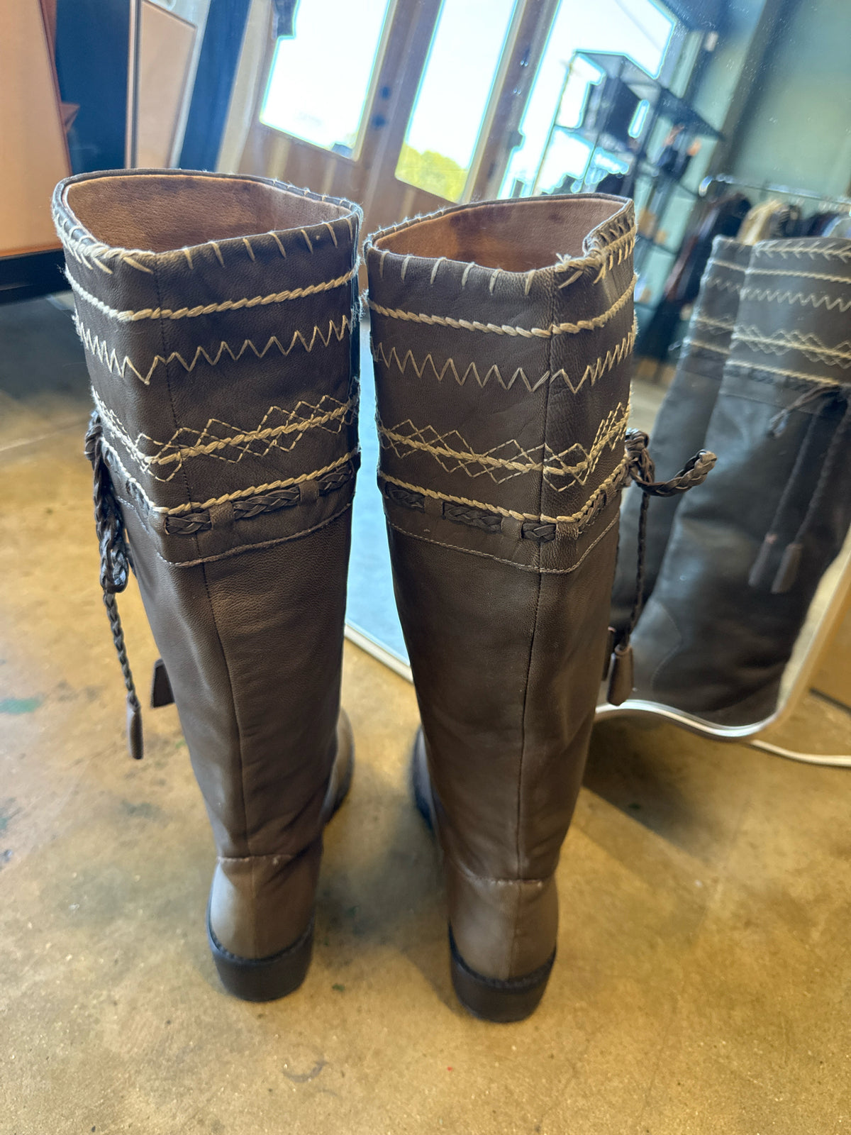 BETTYE MULLER Shoe Size 6 Brown Boots
