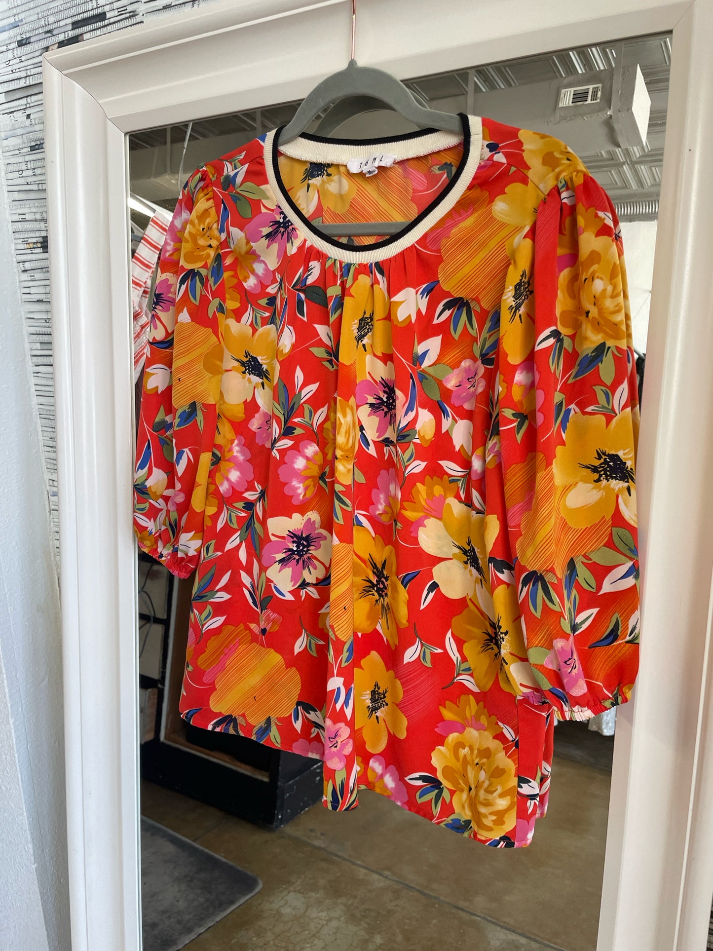 THML Size M orange multi Top