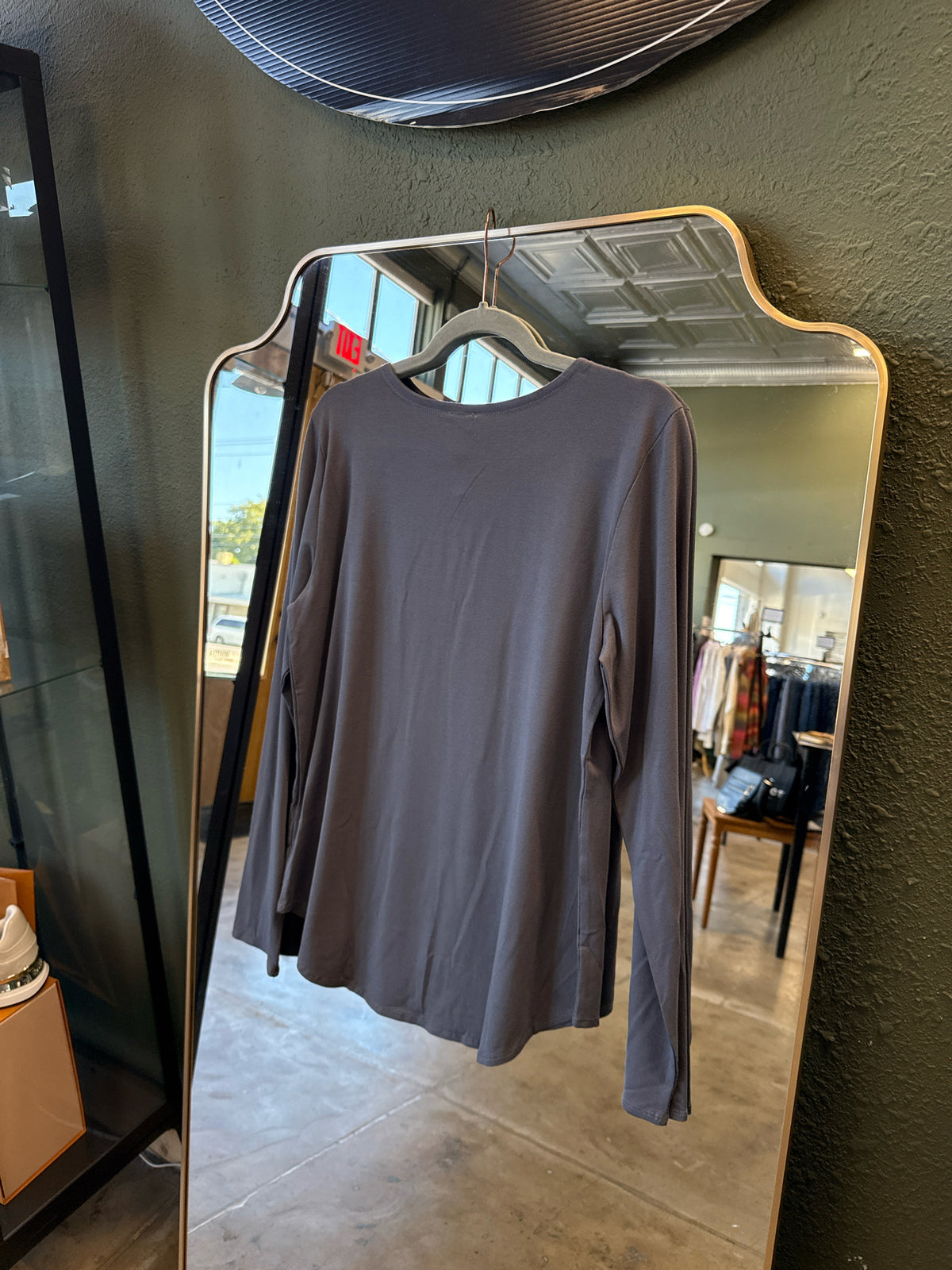 Cupio Size XL Gray Tee