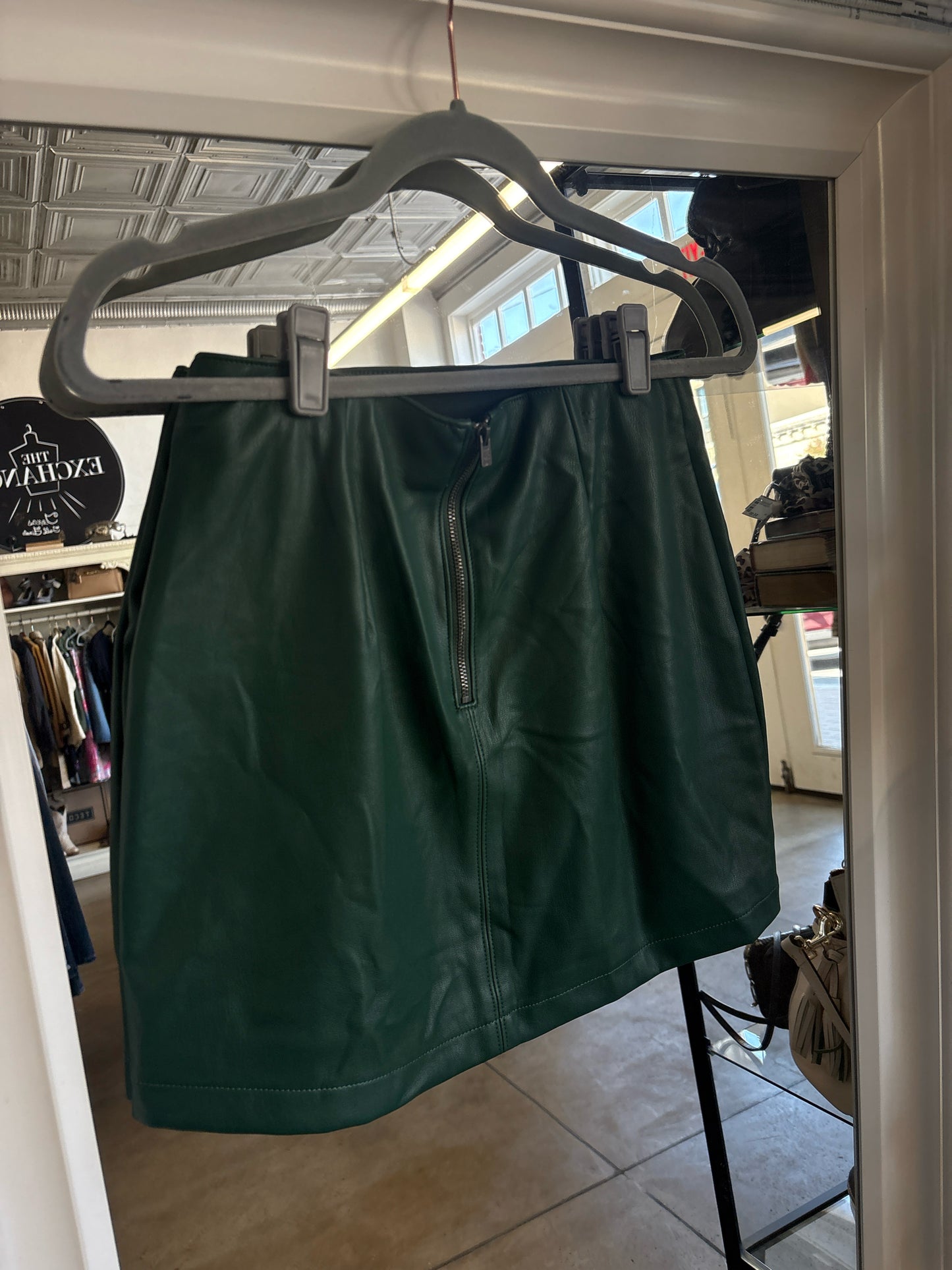 Hollister Size S Skirt