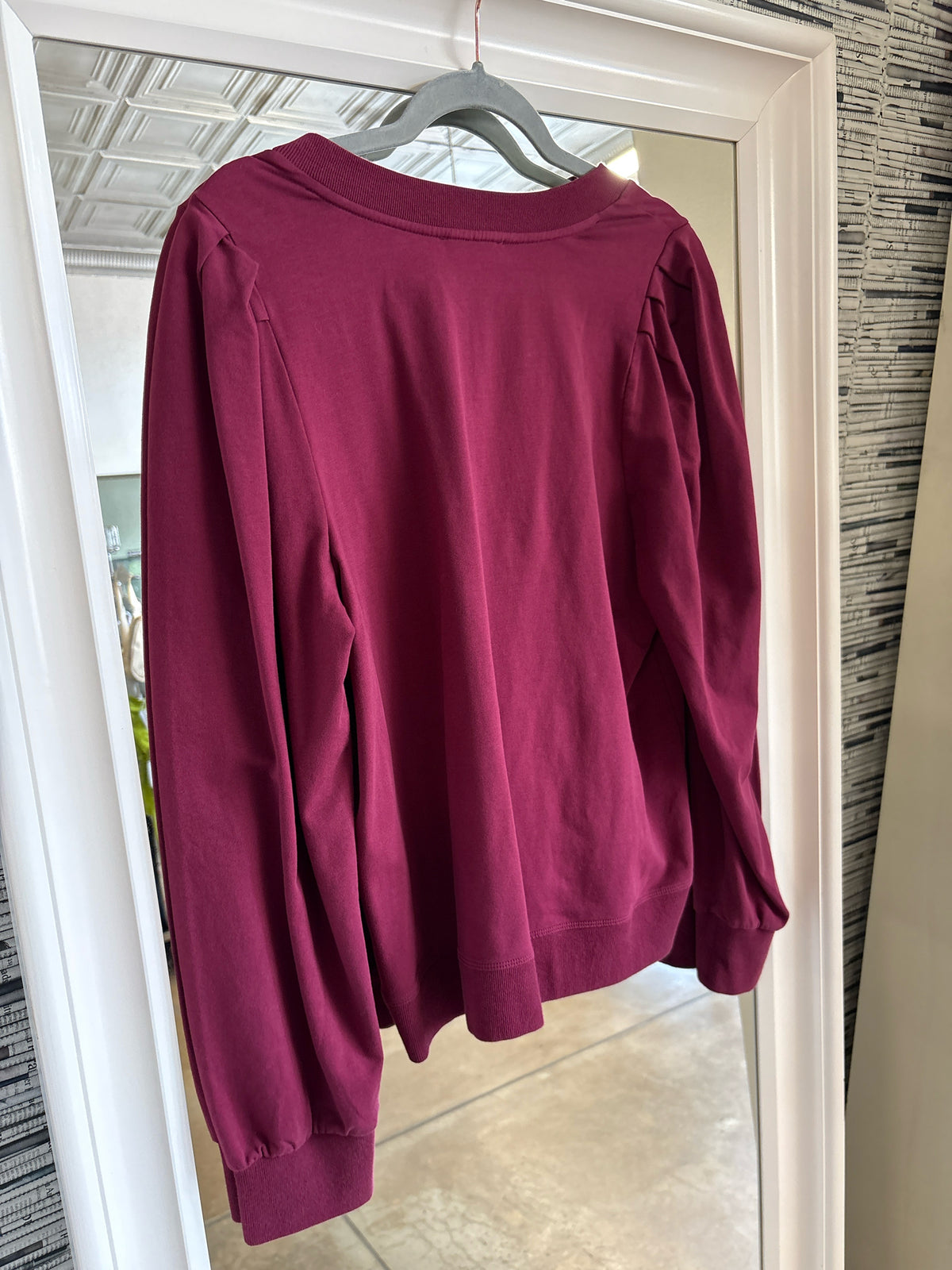 Another Love Size M burgandy Top