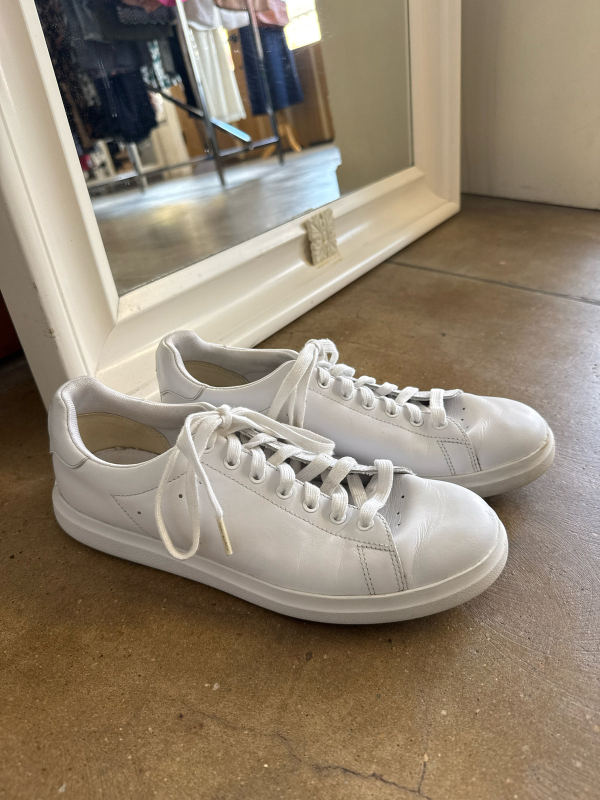 Tory Burch Shoe Size 9 White Sneakers