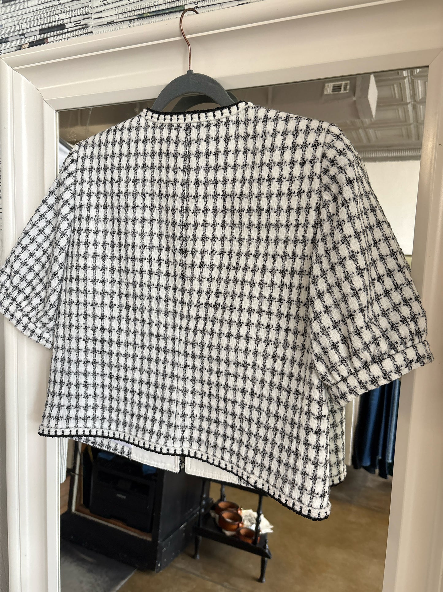 ANN TAYLOR Size 0 White + Black Jacket