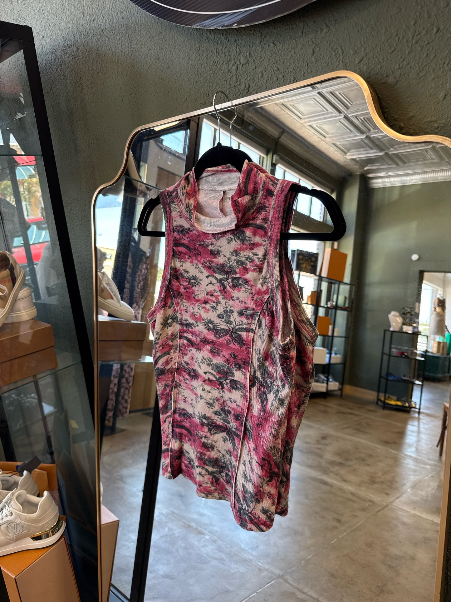 Pilcro Size S Pink/Black Top