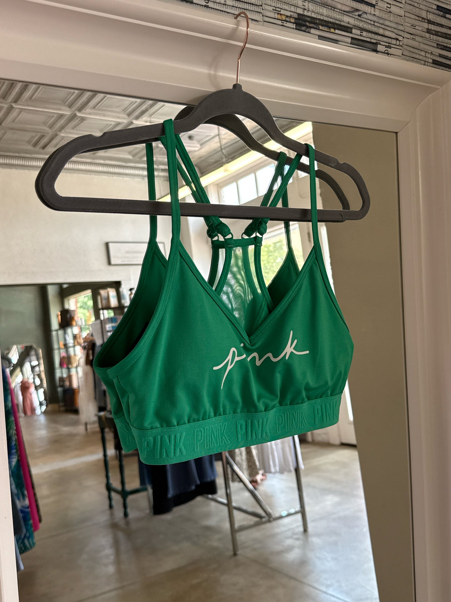 PINK Size M Green Sportsbra