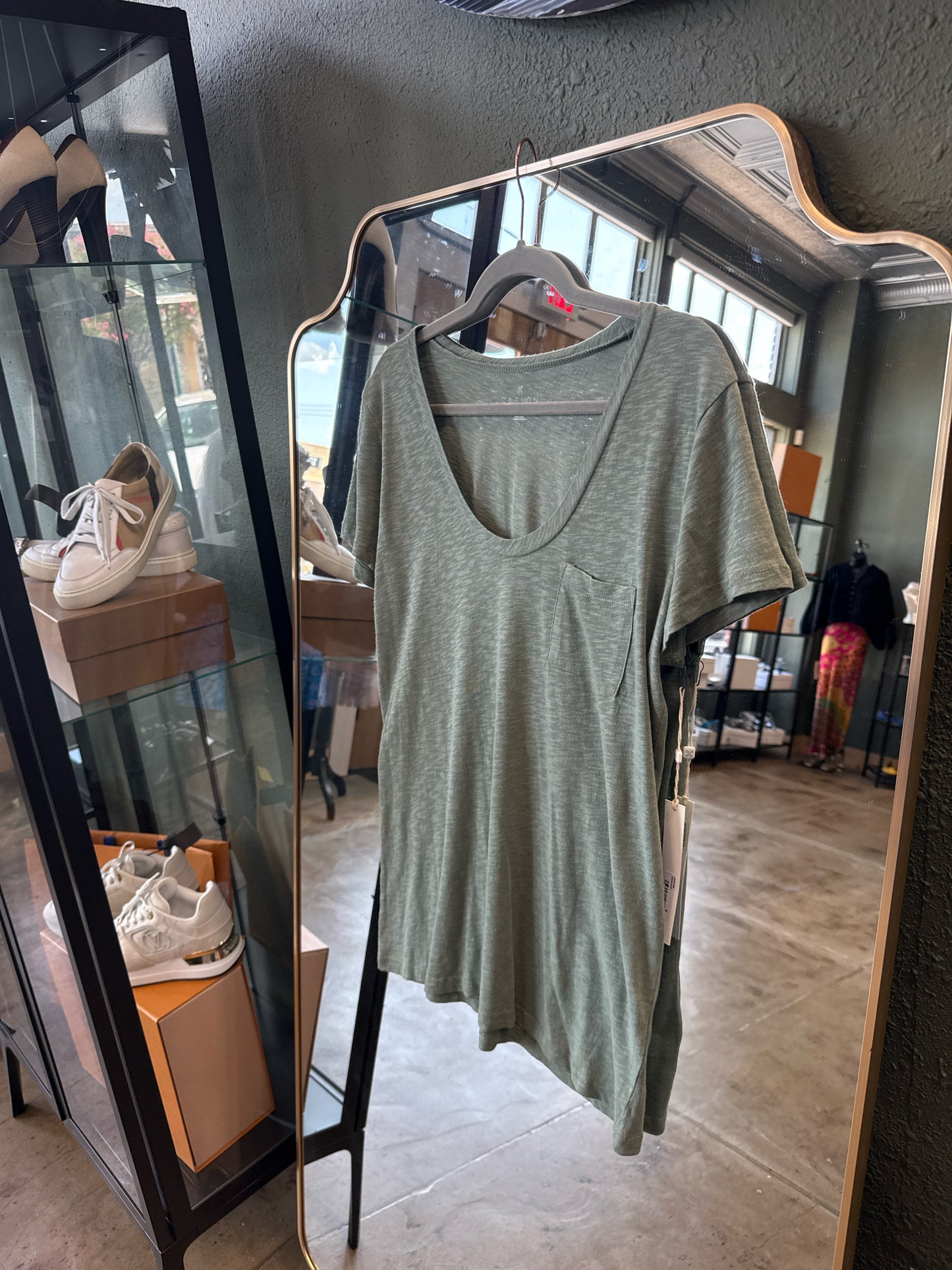 Caslon Size M Green Top
