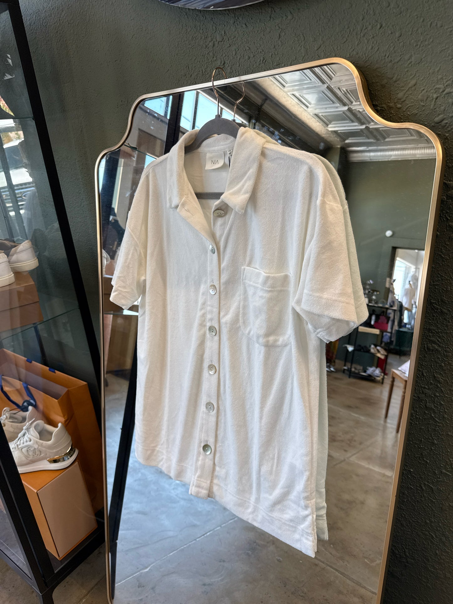 NIA Size XS White Top