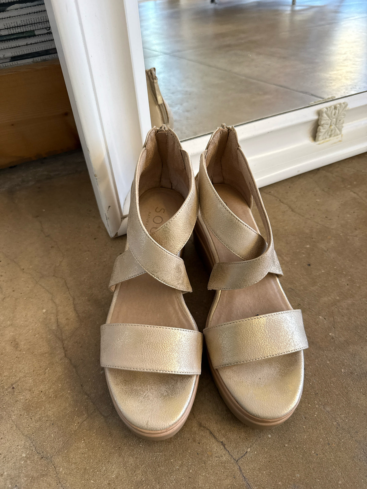 Soul Shoe Size 9.5 Gold Wedge