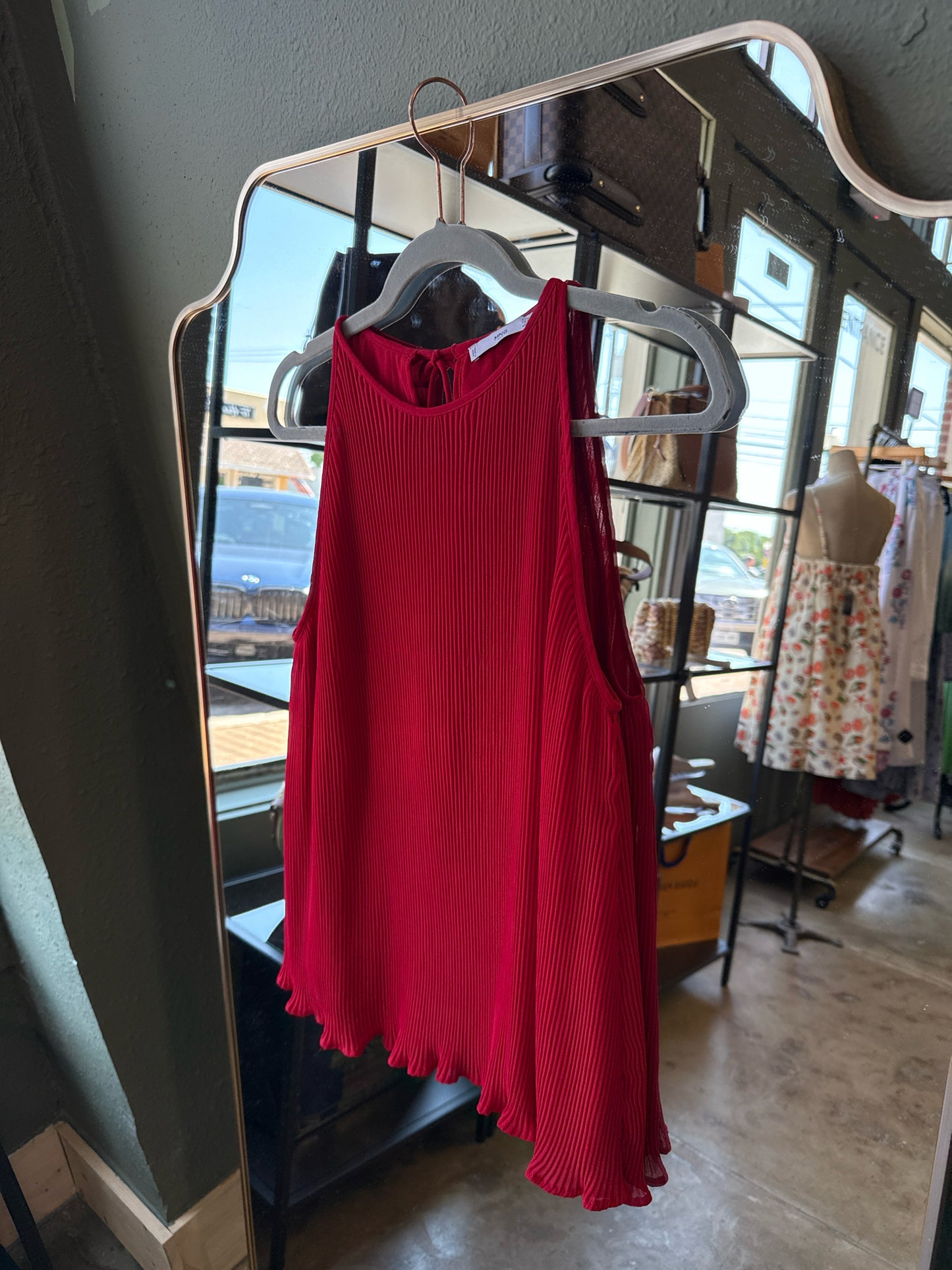 MNG Size S Red Top