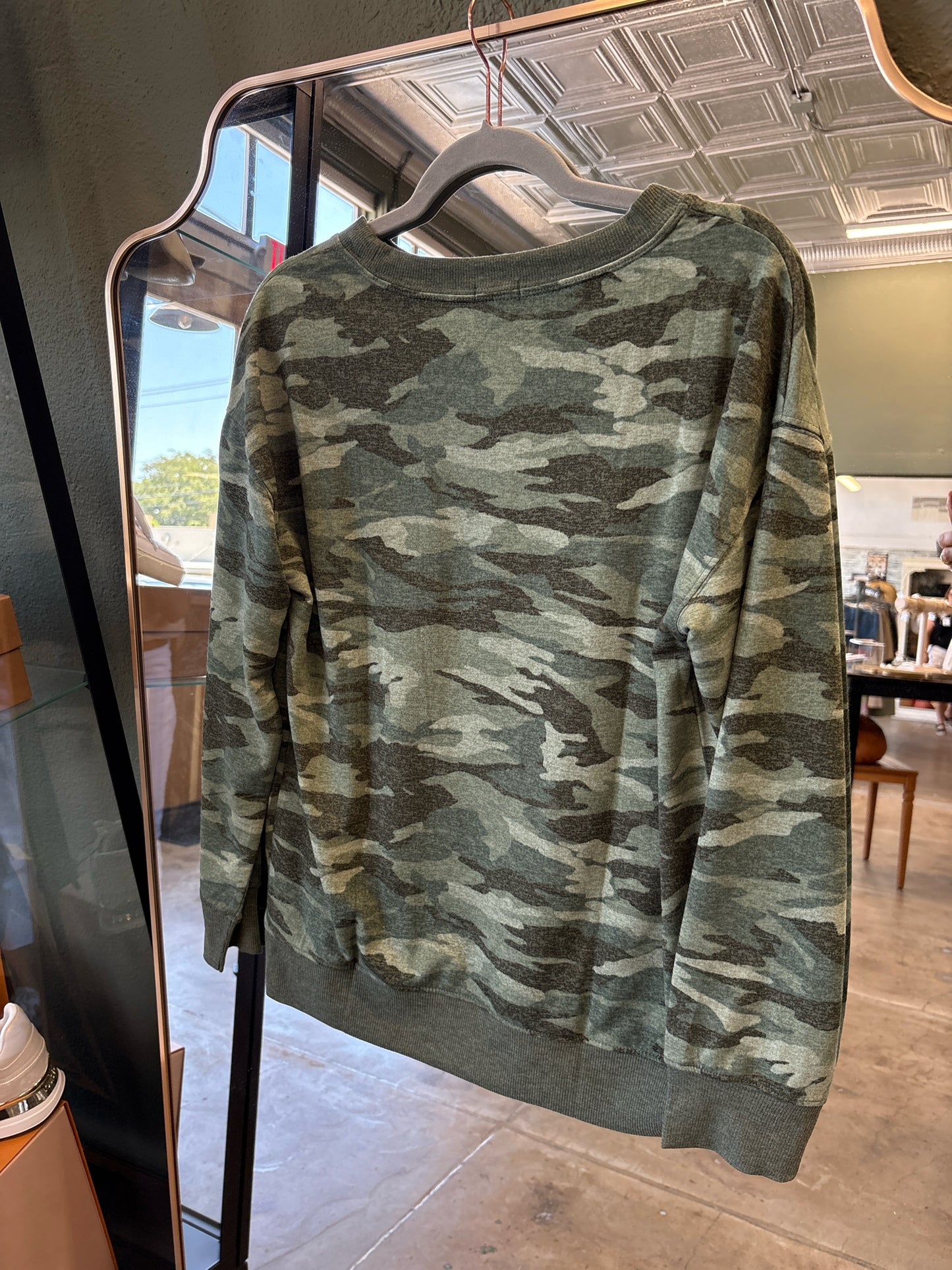 splendid Size M Camo Sweatshirt/Hoodie