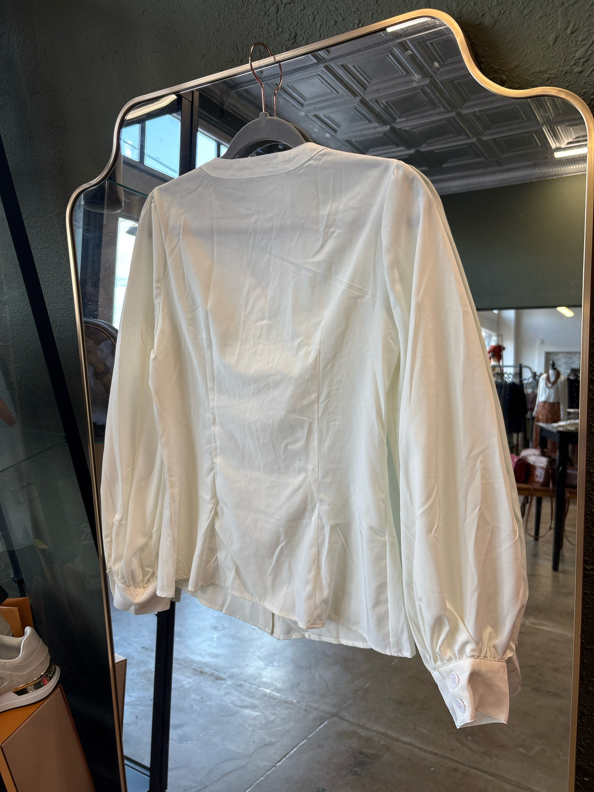 Belle Poque Size M off white Top