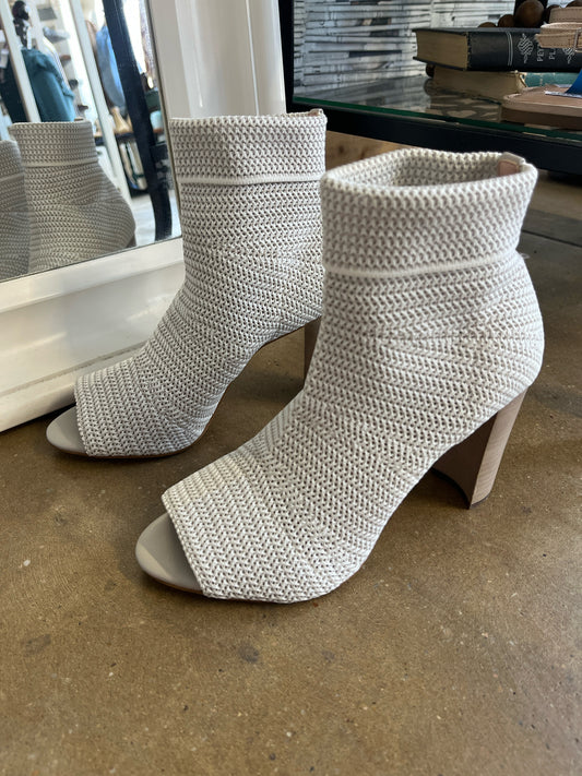 Avec Les Filles Shoe Size 7 Heels