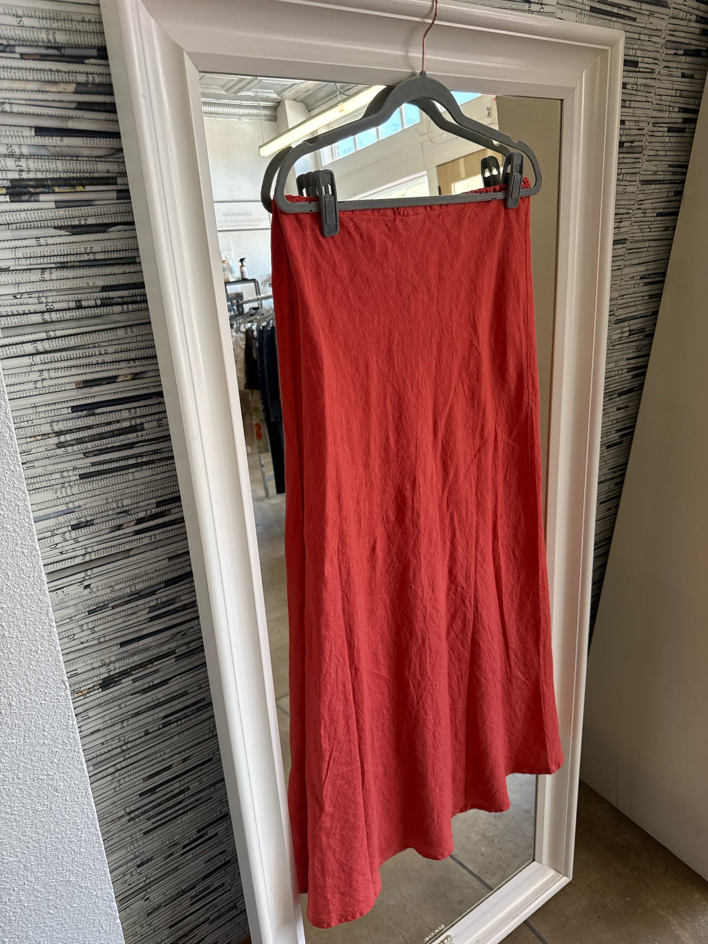 Bryn Walker Size L Coral Skirt