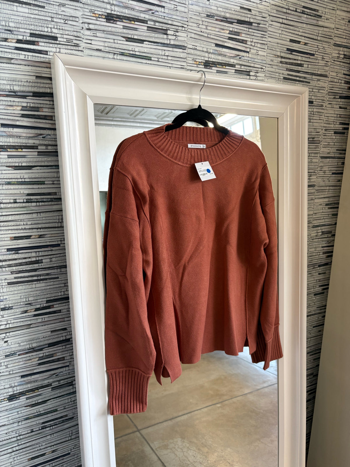 staccato Size L Burnt Orange Sweater