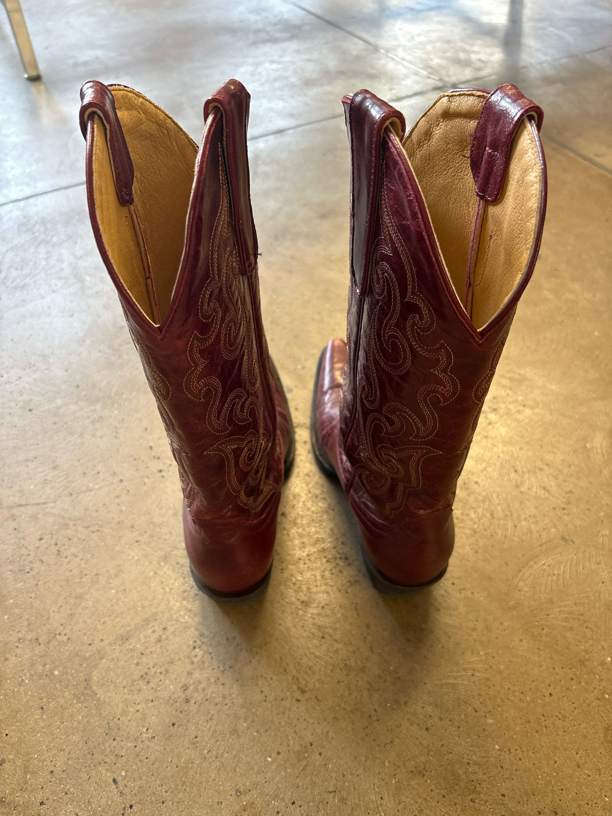 Cavenders Shoe Size 7 Red Boots