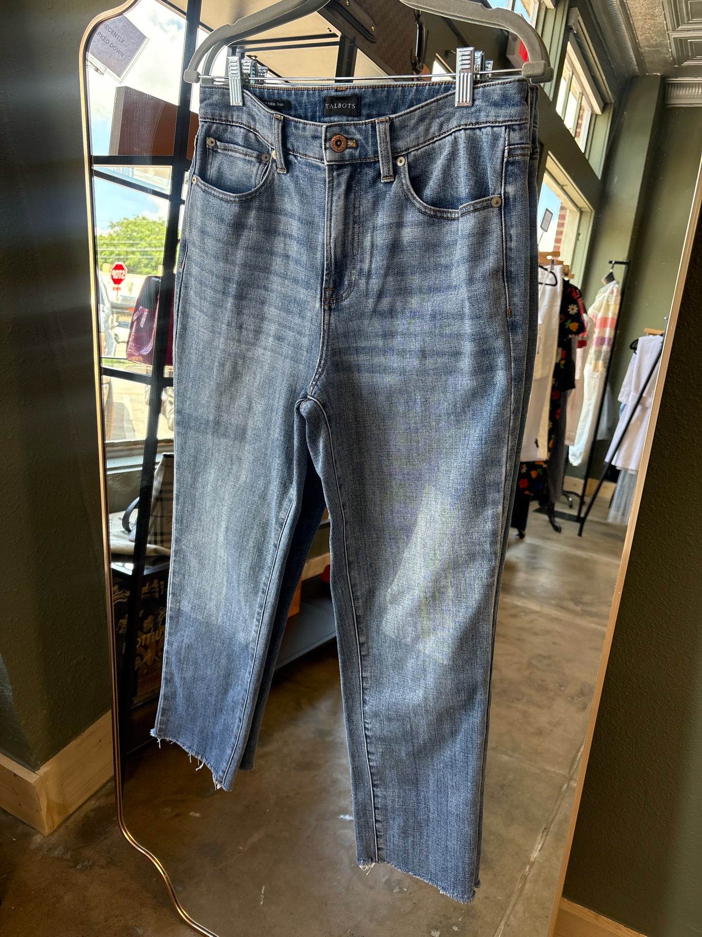 TALBOTS Size 6 Denim Jeans