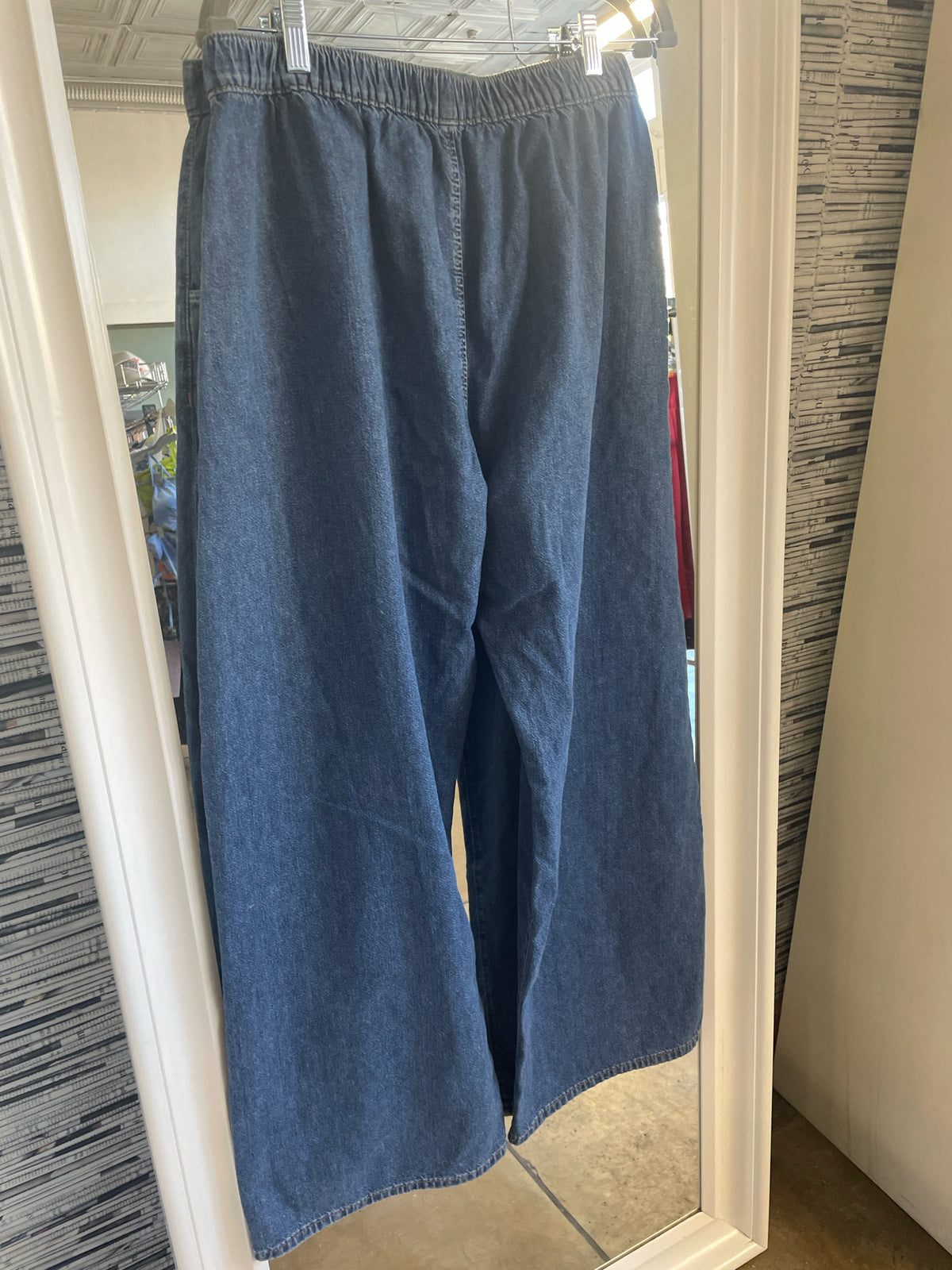 EB Denims Size L Jeans