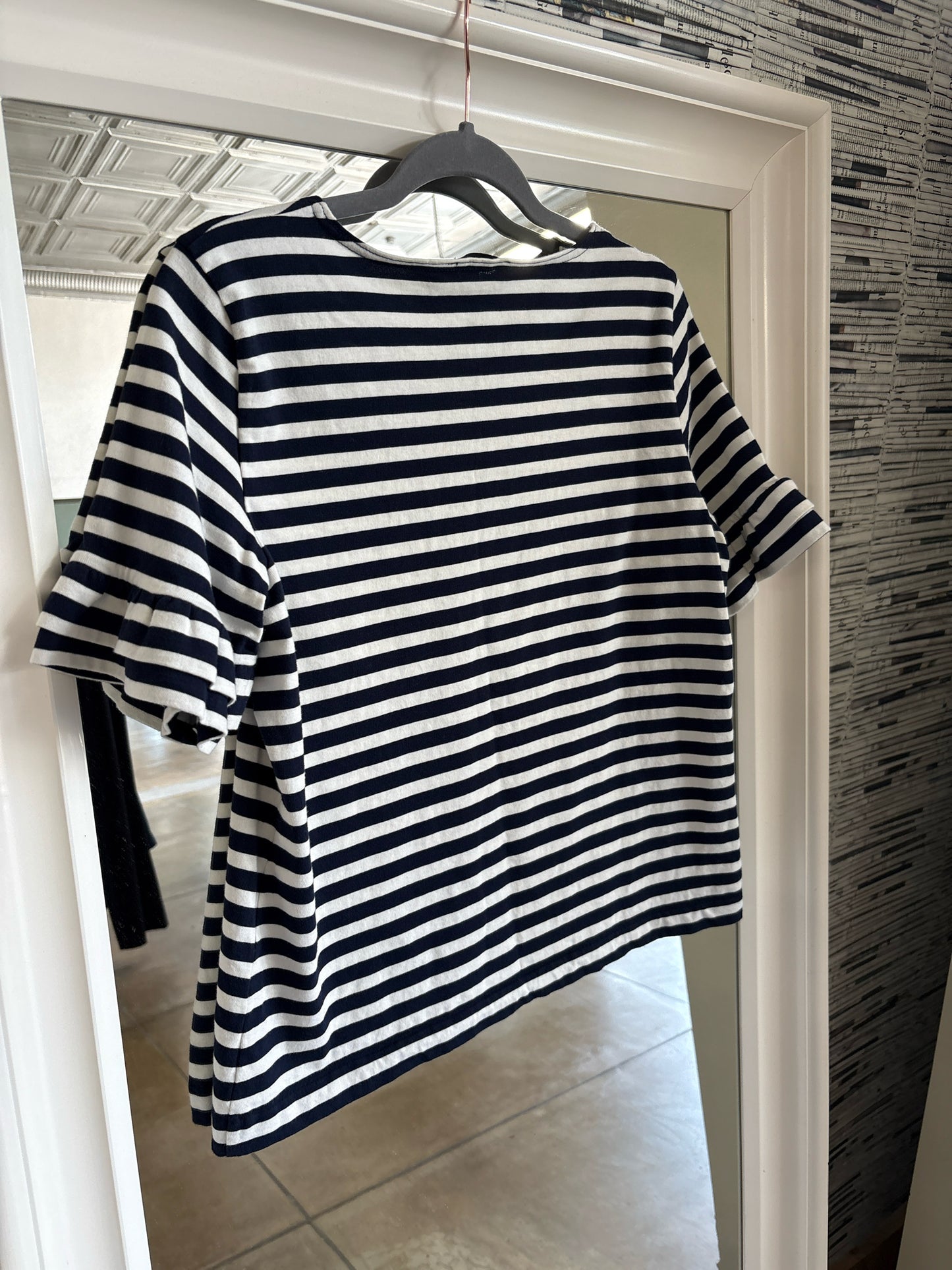 J. CREW Size M Navy + white Top