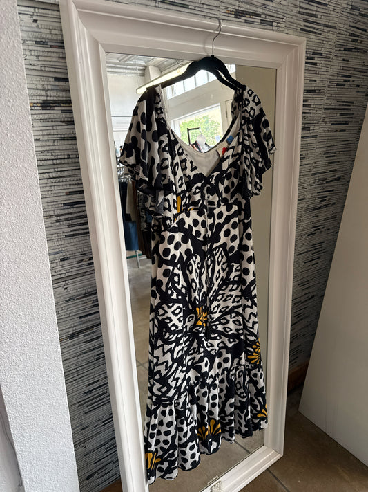 Farm for Anthropologie Size MP Black/Multi Dress