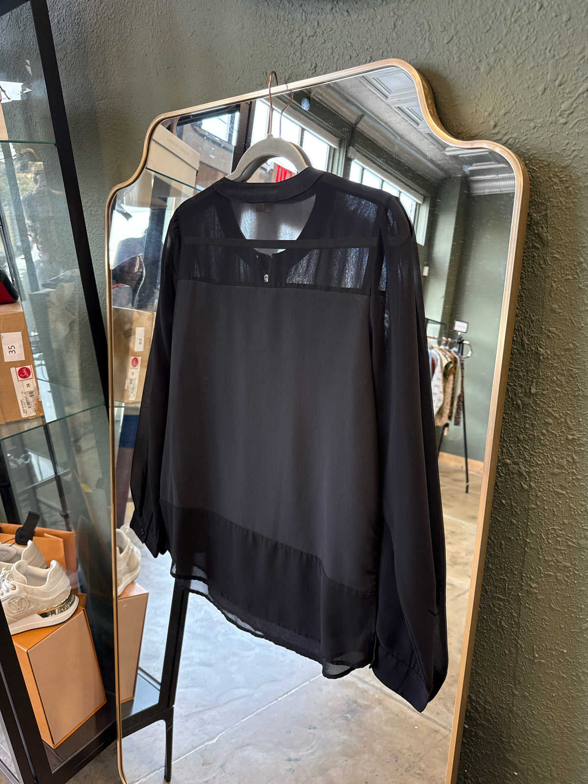 MICHAEL KORS Size 6 Black Top